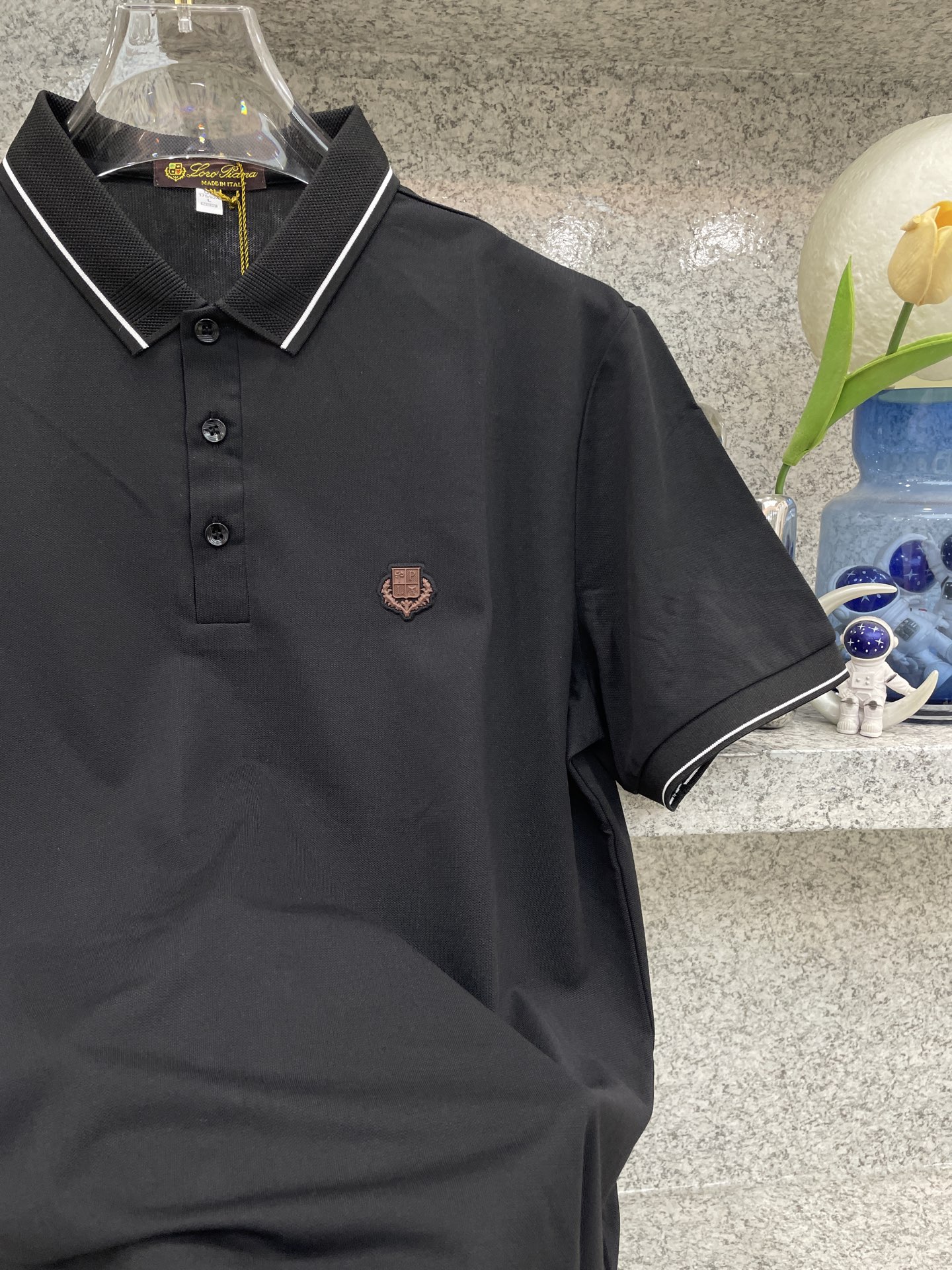 loro Piana.诺悠翩雅 经典基础款Polo🔈永不过时的绅士格调✨三色随心选，细腻亲肤面料，胸口精