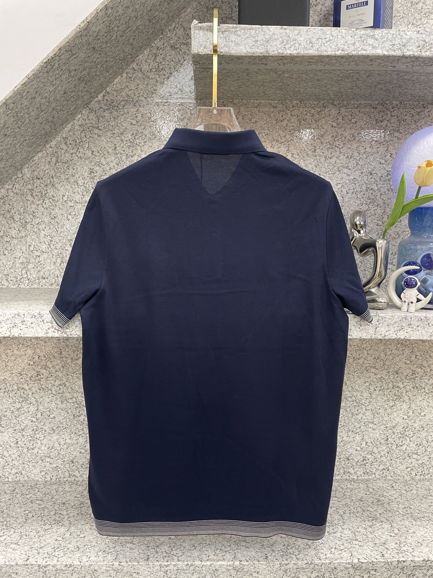 PRAD普拉达✅经典基础款Polo🔈永不过时的绅士格调✨三色随心选，细腻亲肤面料，胸口精致刺绣点缀 袖口