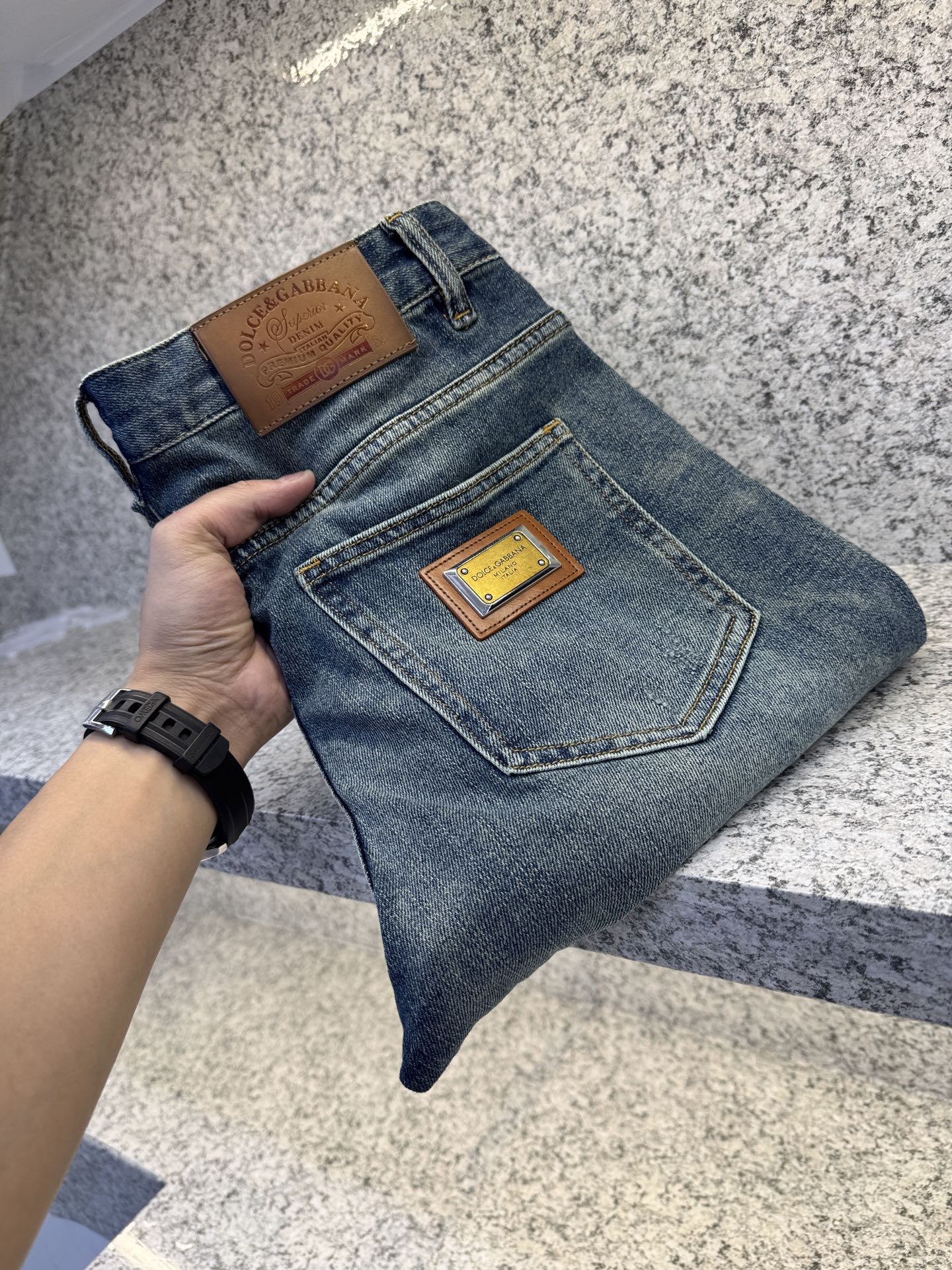 太漂亮了 大货即将到仓 订货二次到货🔈🔈🔈👖