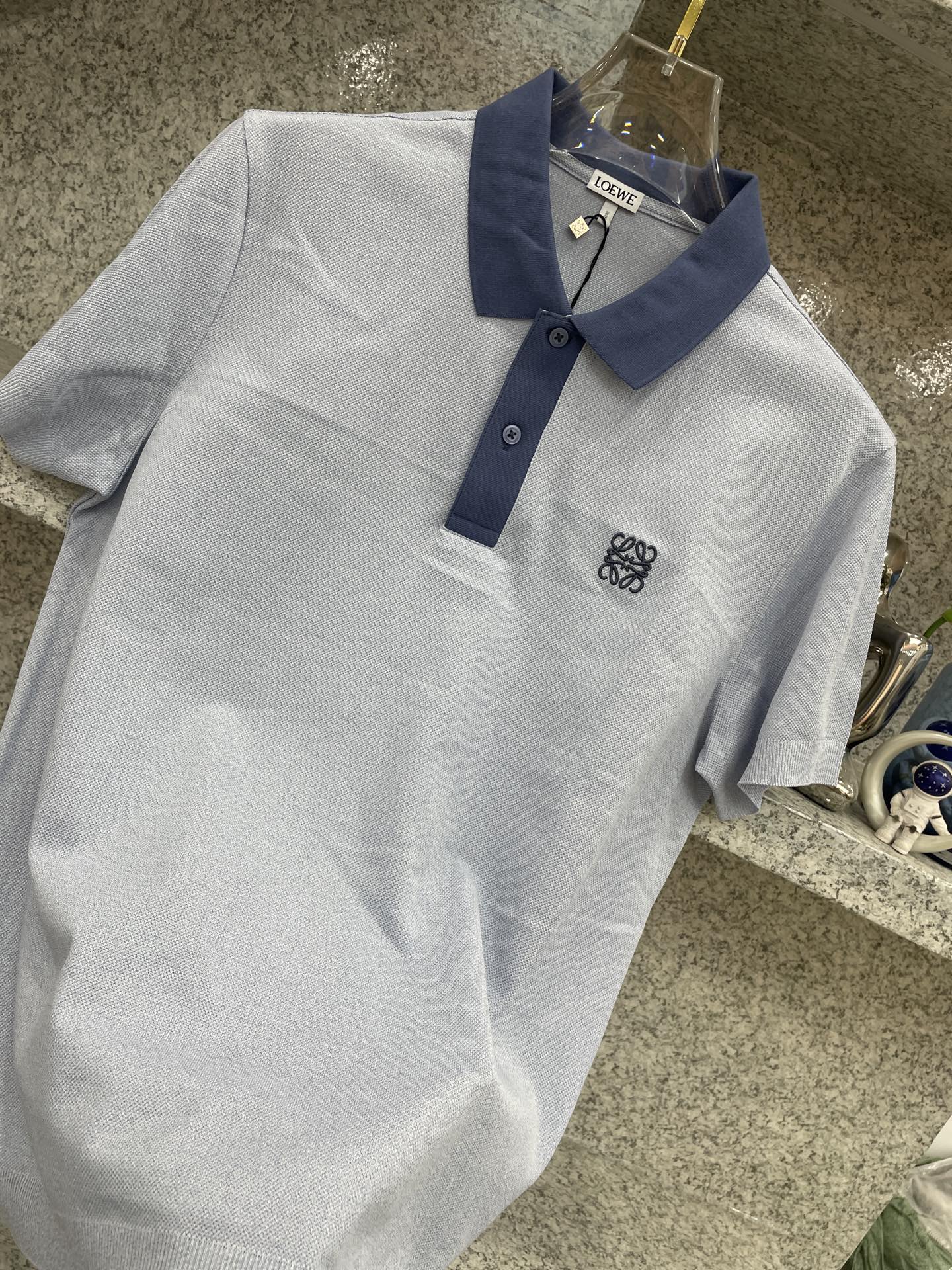 LOEWE罗家高端 🆕D冬Polo🔈永不过时的绅士格调✨细腻亲肤面料，胸口精致刺绣点缀 高级起角订制简约