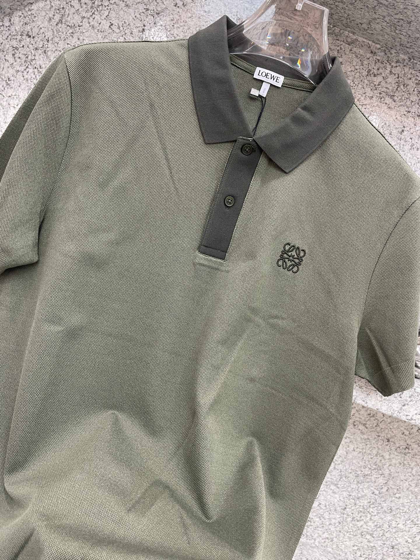 LOEWE罗家高端 🆕D冬Polo🔈永不过时的绅士格调✨细腻亲肤面料，胸口精致刺绣点缀 高级起角订制简约