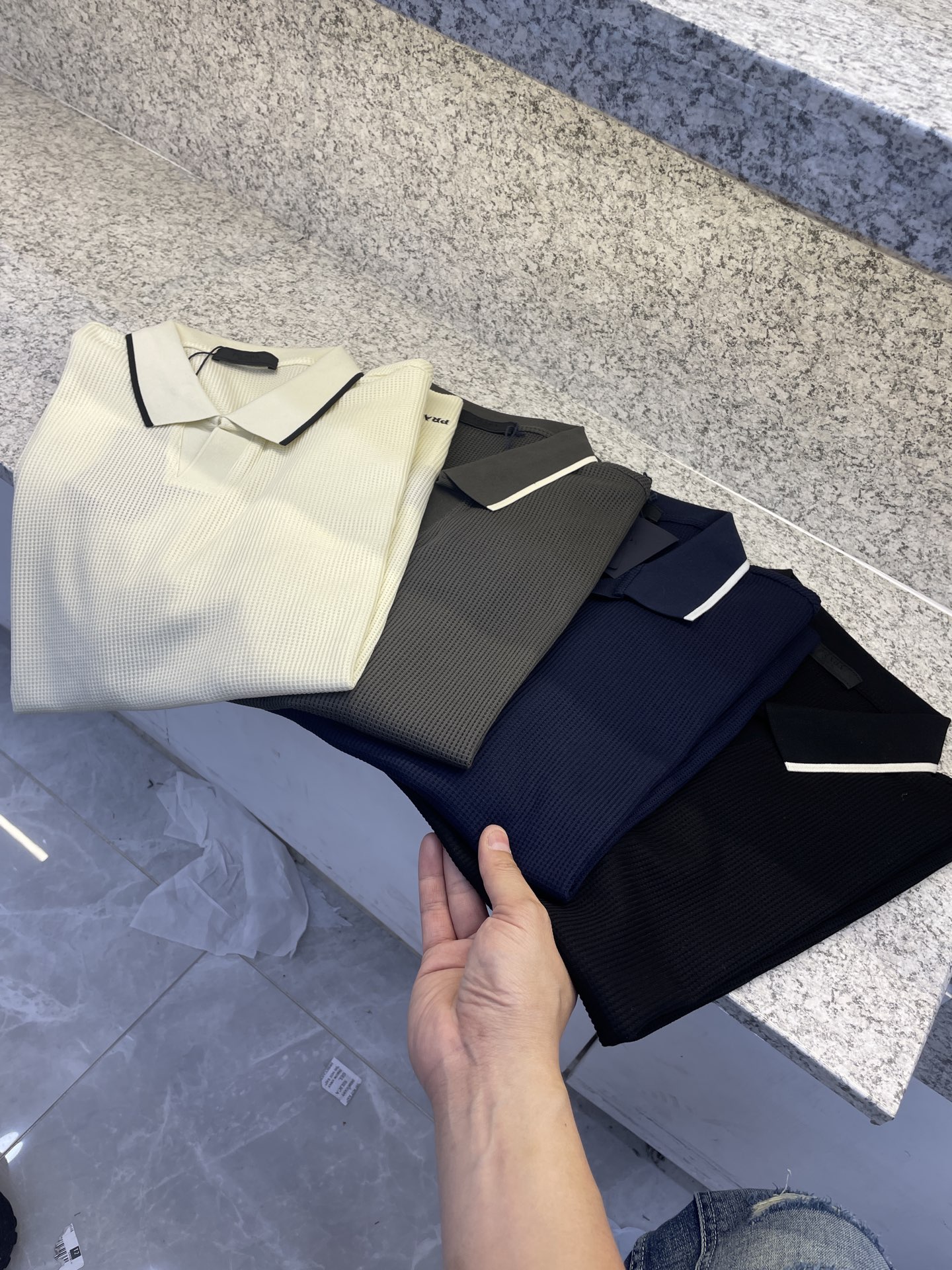 PD普拉哒高端 🆕D冬Polo🔈永不过时的绅士格调✨细腻亲肤面料，胸口精致刺绣点缀 高级起角订制简约翻领