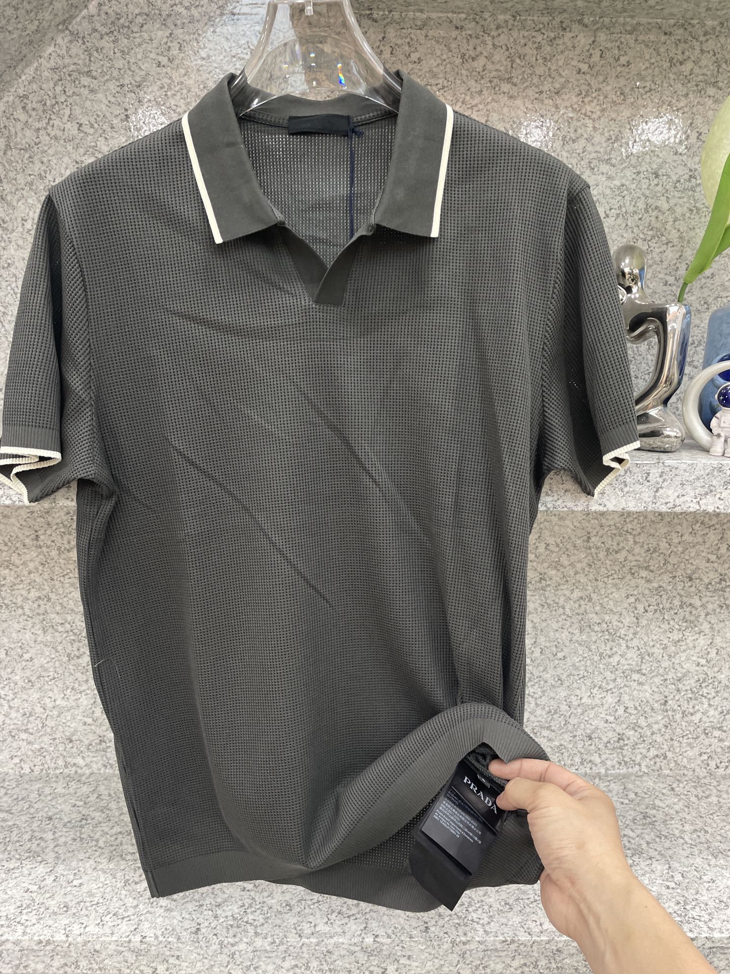 PD普拉哒高端 🆕D冬Polo🔈永不过时的绅士格调✨细腻亲肤面料，胸口精致刺绣点缀 高级起角订制简约翻领