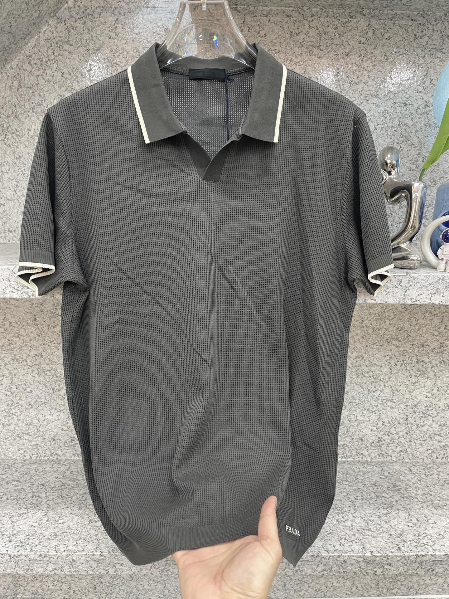 PD普拉哒高端 🆕D冬Polo🔈永不过时的绅士格调✨细腻亲肤面料，胸口精致刺绣点缀 高级起角订制简约翻领