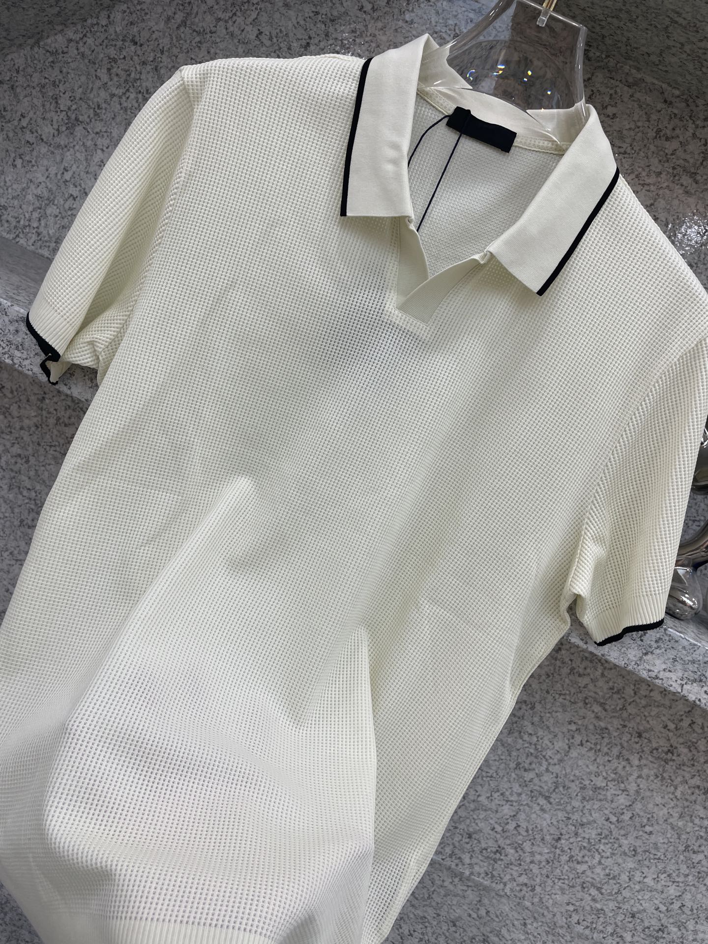 PD普拉哒高端 🆕D冬Polo🔈永不过时的绅士格调✨细腻亲肤面料，胸口精致刺绣点缀 高级起角订制简约翻领