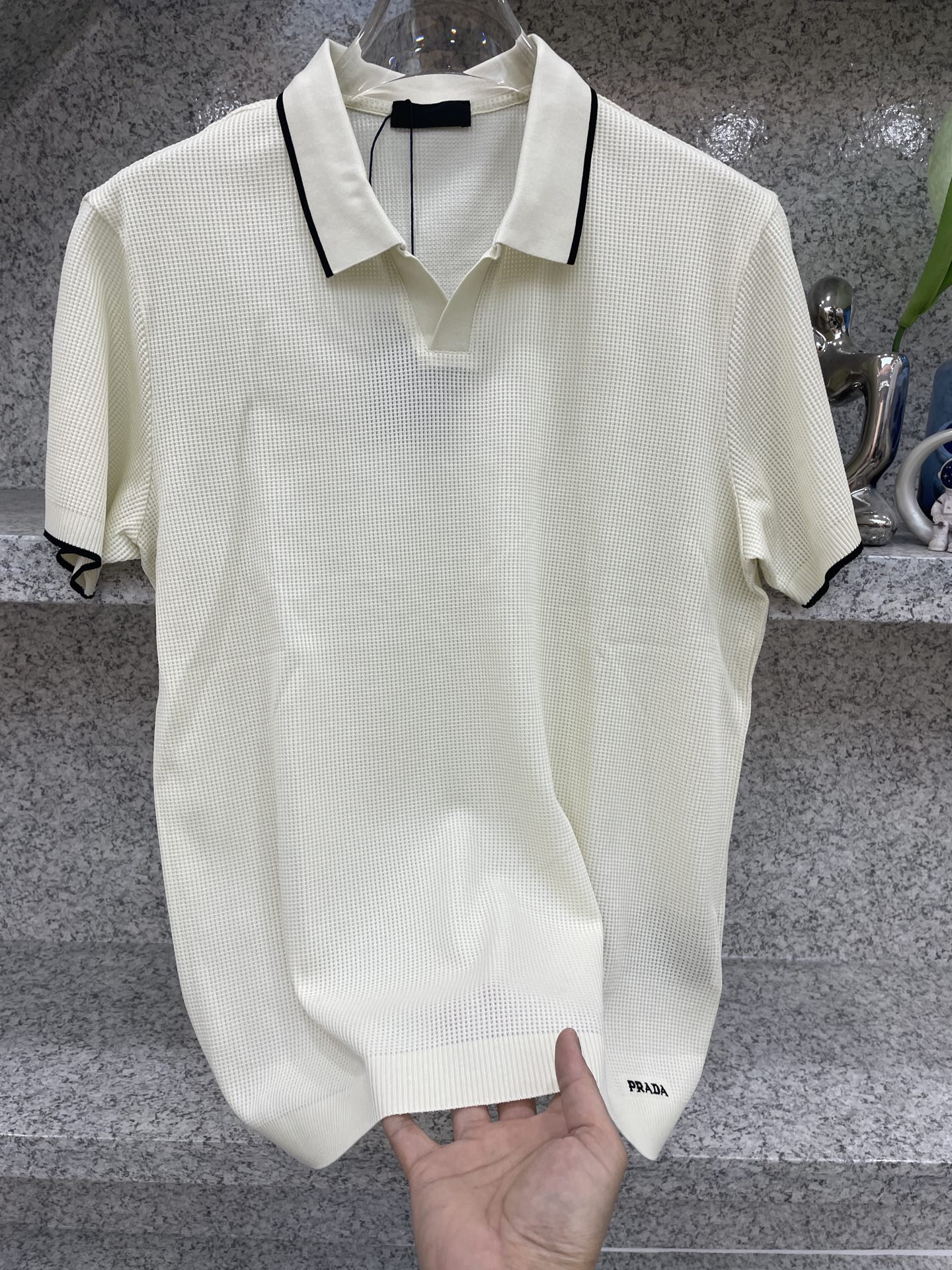 PD普拉哒高端 🆕D冬Polo🔈永不过时的绅士格调✨细腻亲肤面料，胸口精致刺绣点缀 高级起角订制简约翻领