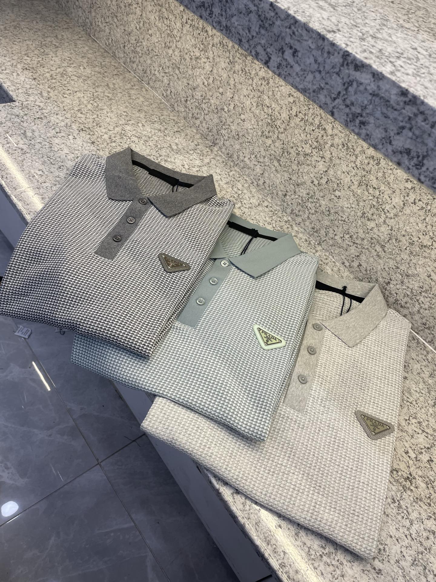 PD普拉哒高端 🆕D冬Polo🔈订制面料 细腻亲肤面料，三角标奢华感设计点缀 高级起角订制简约翻领设计，