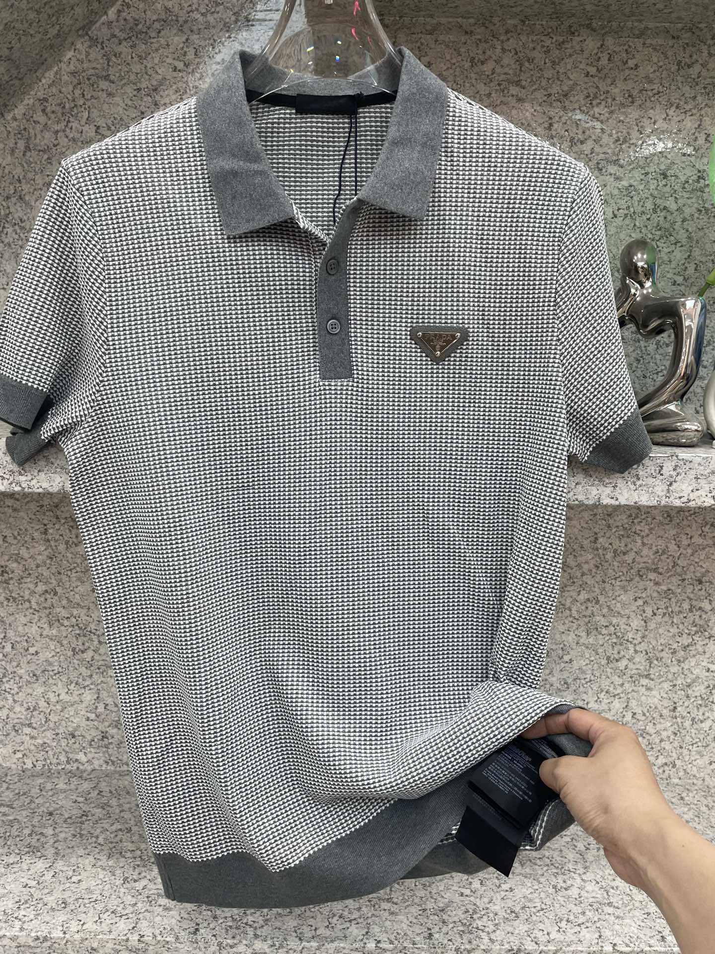 PD普拉哒高端 🆕D冬Polo🔈订制面料 细腻亲肤面料，三角标奢华感设计点缀 高级起角订制简约翻领设计，