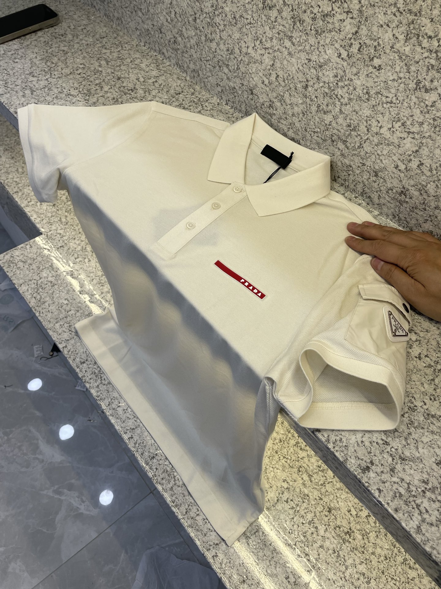 PD普拉哒高端 🆕D冬Polo🔈订制丝光株地面料 细腻亲肤面料，三角标奢华感设计点缀 高级起角订制简约翻