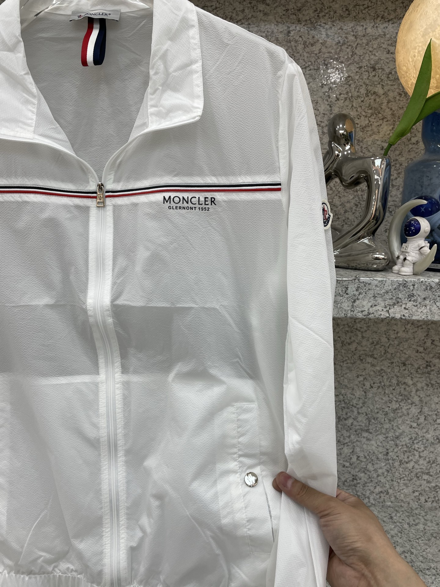 MC盟扣莱 🔈26年春夏新品 休闲防晒服外套，🥰夏日外出旅游必备！能有效的抵挡紫外线，使你的肌肤不会受到