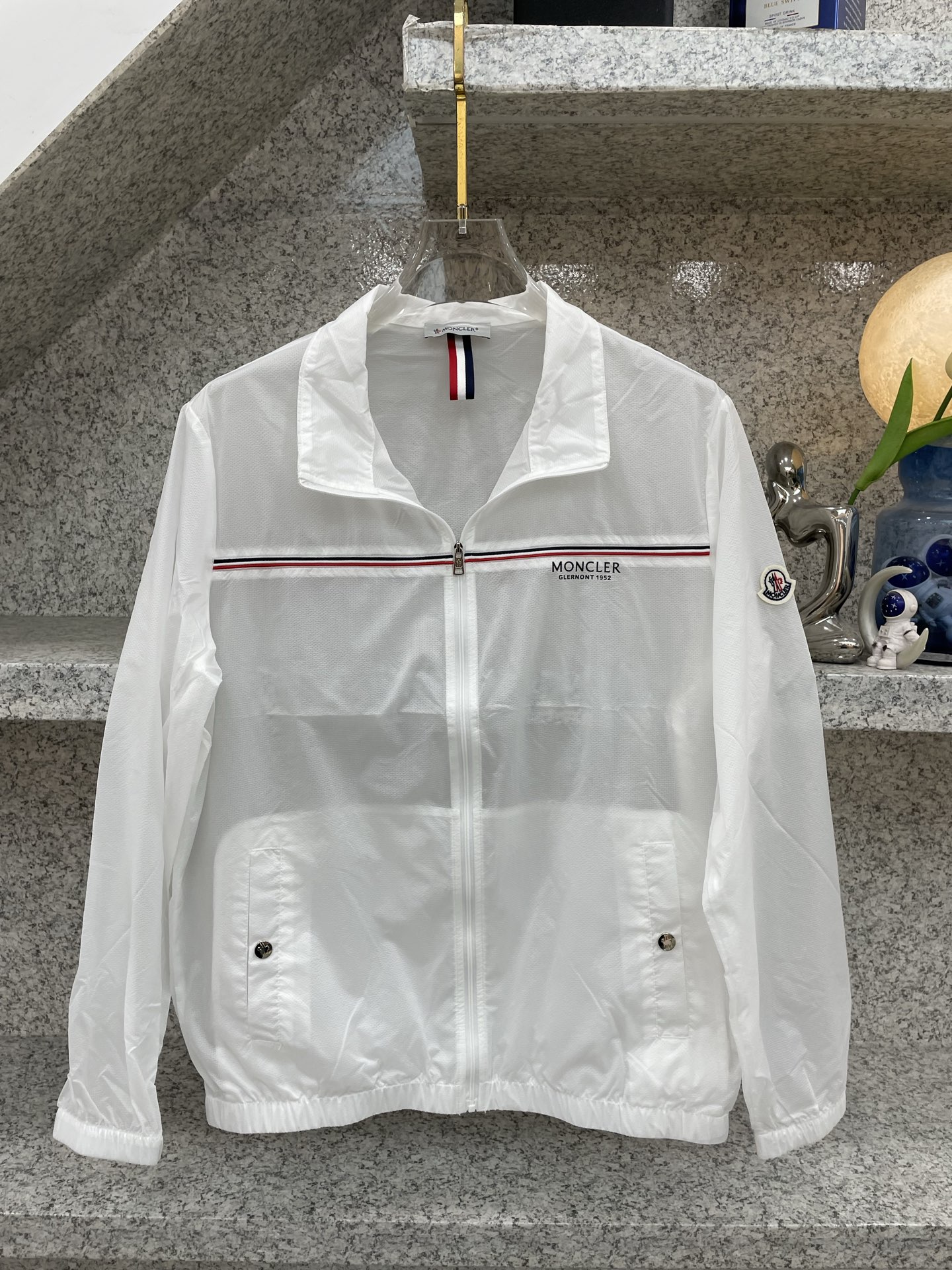 MC盟扣莱 🔈26年春夏新品 休闲防晒服外套，🥰夏日外出旅游必备！能有效的抵挡紫外线，使你的肌肤不会受到