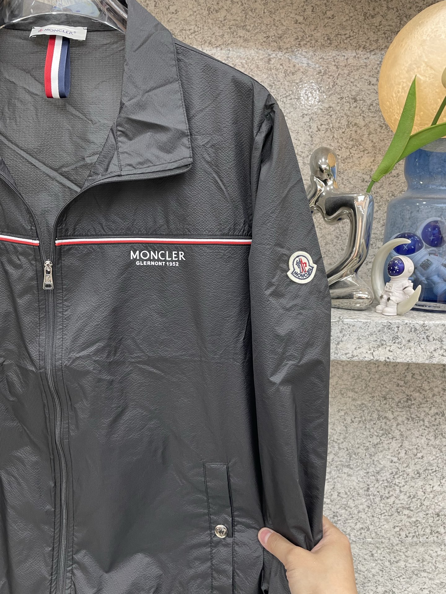 MC盟扣莱 🔈26年春夏新品 休闲防晒服外套，🥰夏日外出旅游必备！能有效的抵挡紫外线，使你的肌肤不会受到