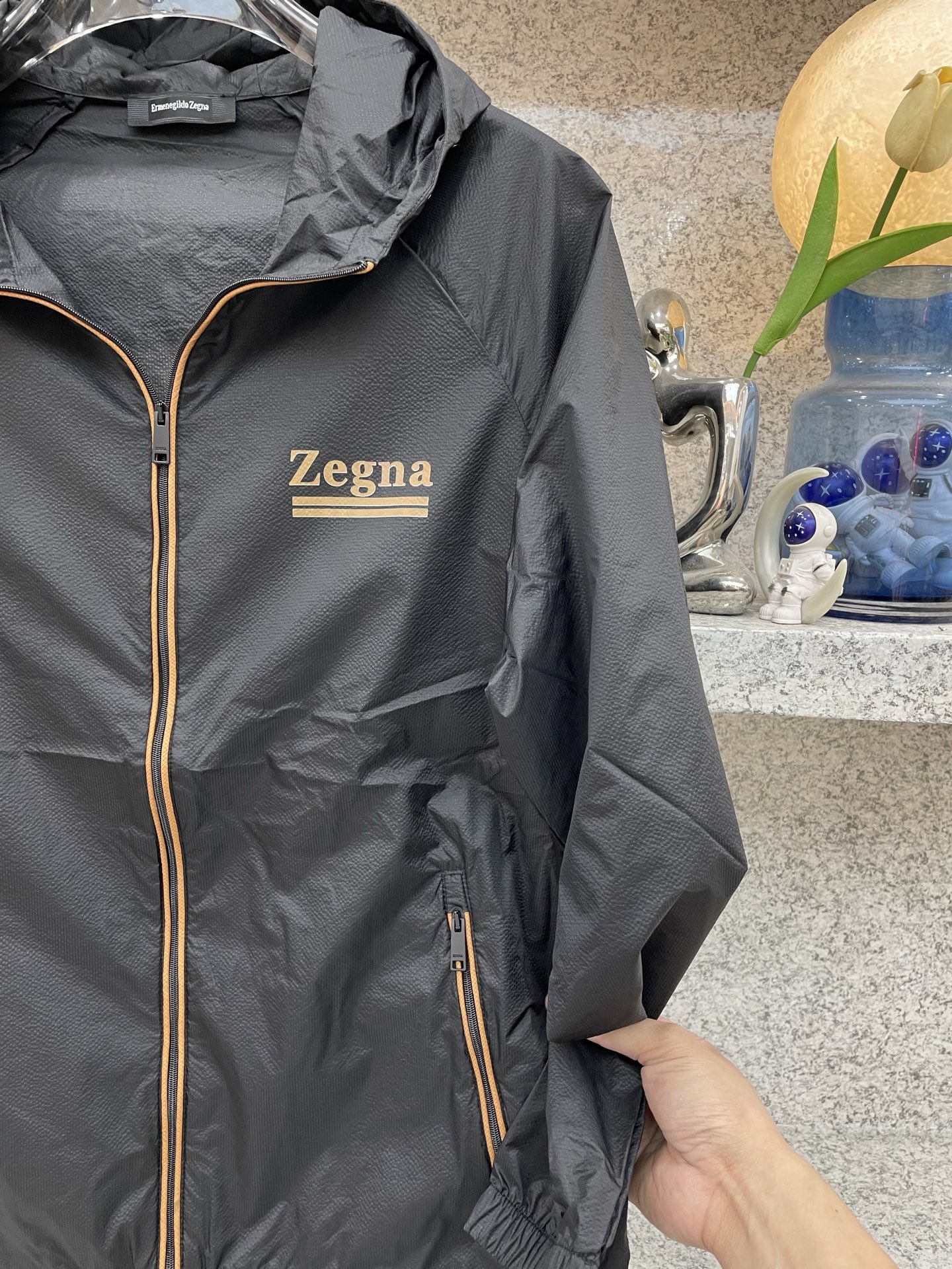 EZ杰尼亚🔈26年春夏新品 休闲防晒服外套，🥰夏日外出旅游必备！能有效的抵挡紫外线，使你的肌肤不会受到伤