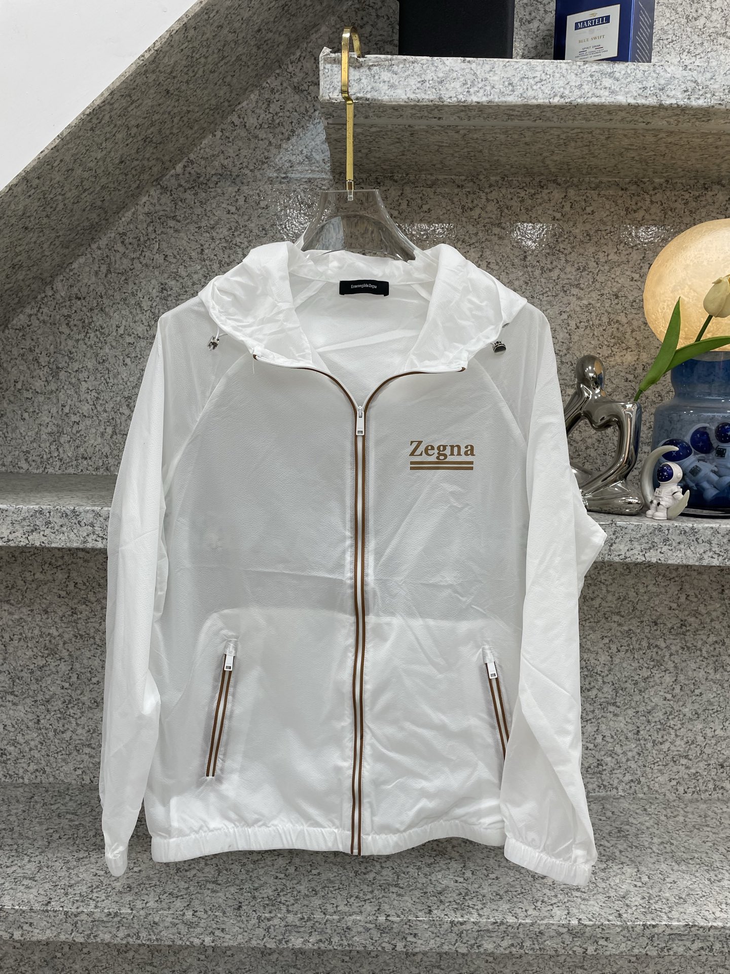 EZ杰尼亚🔈26年春夏新品 休闲防晒服外套，🥰夏日外出旅游必备！能有效的抵挡紫外线，使你的肌肤不会受到伤