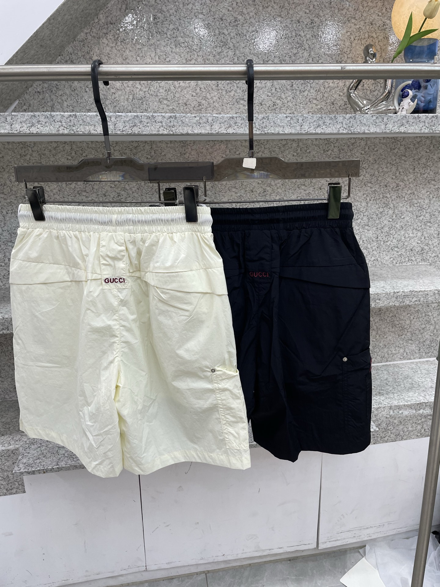 GUGUI古倚 2026XX夏季新款短裤🩳轻薄防风面料，透气舒适，夏天穿超合适！宽松版型+抽绳设计，松紧