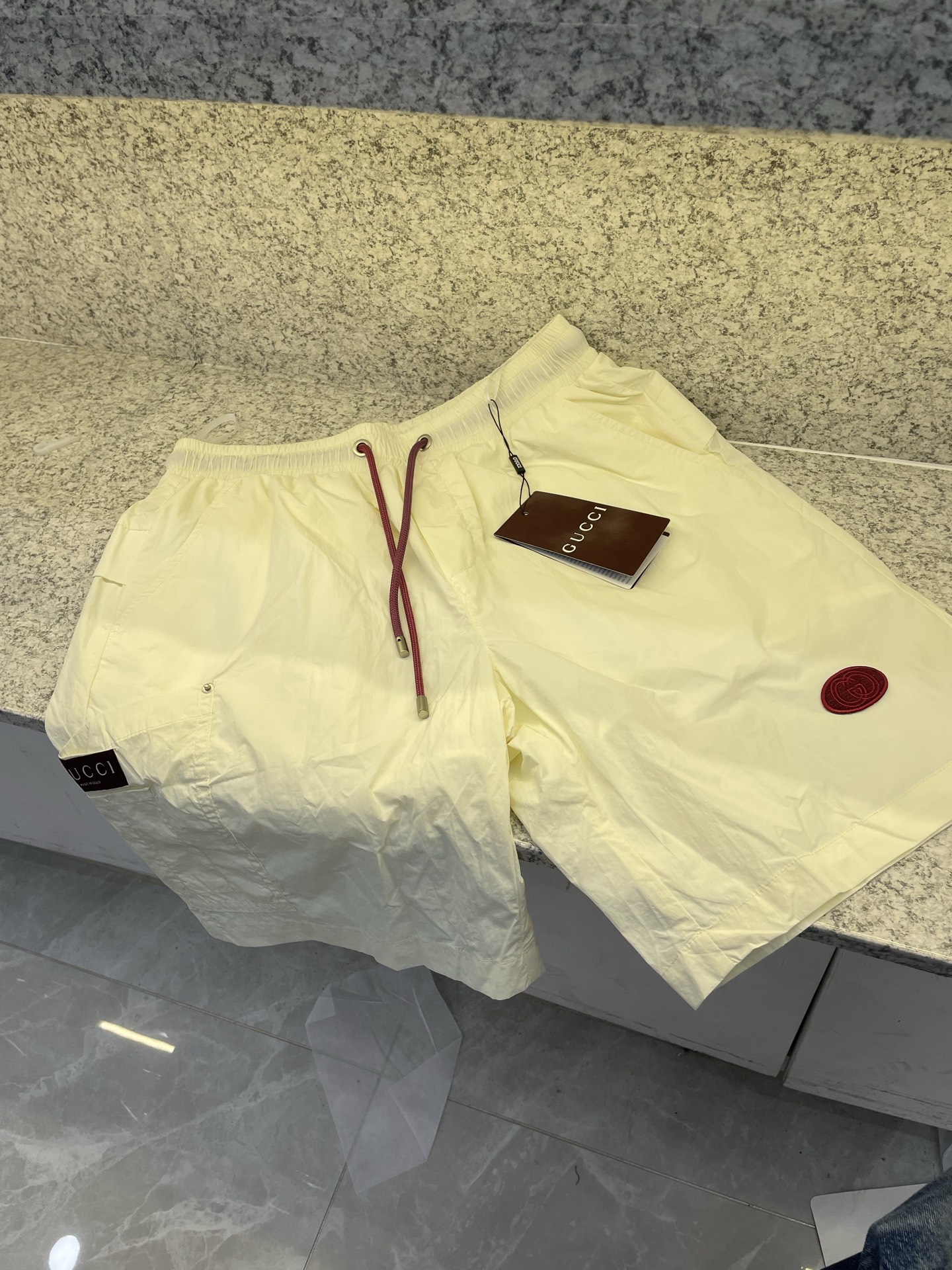 GUGUI古倚 2026XX夏季新款短裤🩳轻薄防风面料，透气舒适，夏天穿超合适！宽松版型+抽绳设计，松紧