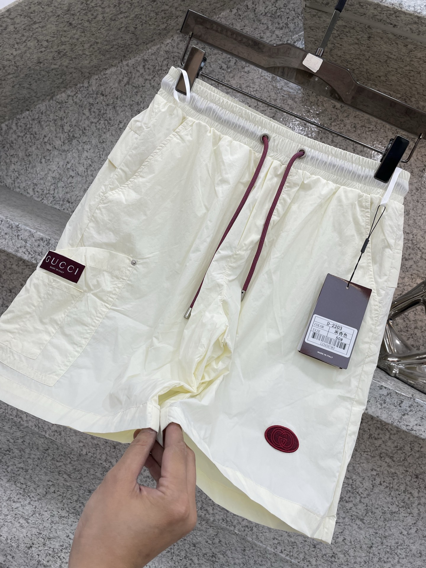 GUGUI古倚 2026XX夏季新款短裤🩳轻薄防风面料，透气舒适，夏天穿超合适！宽松版型+抽绳设计，松紧