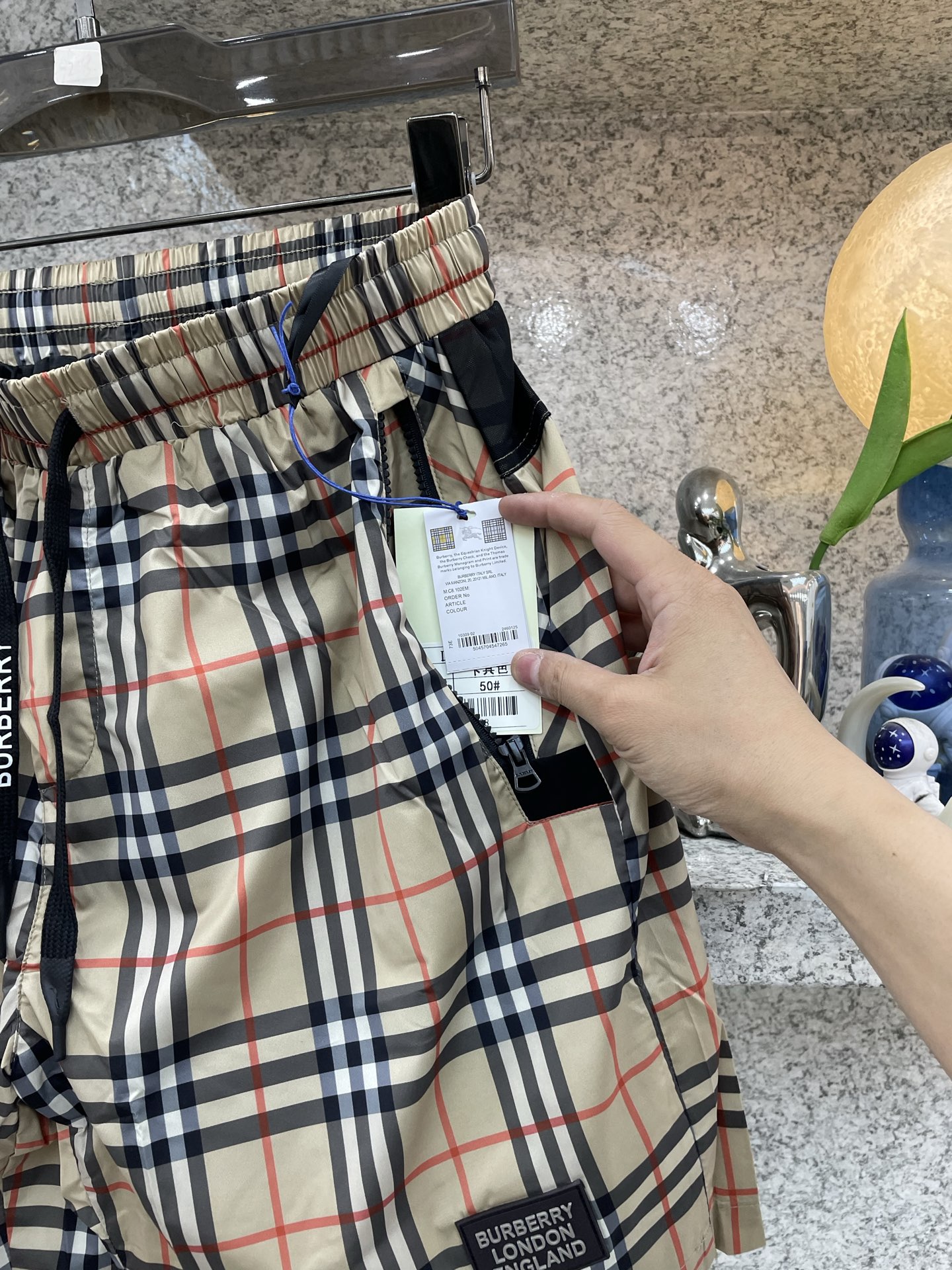 BBR 2026XX夏季新款短裤🩳轻薄防风面料，透气舒适，夏天穿超合适！宽松版型+抽绳设计，松紧随心调节