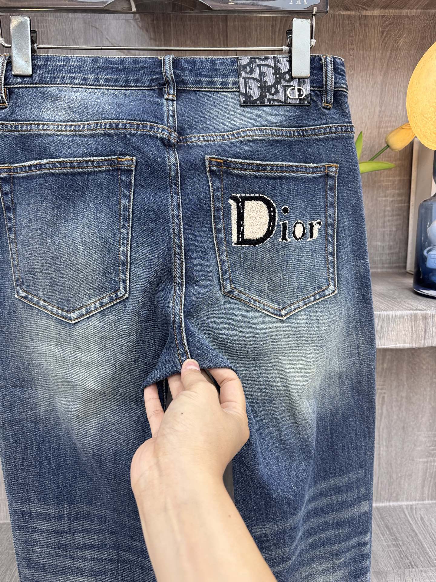 DIOR迪澳😘秋冬26👖新品牛仔裤 进口订制面料🆕柔软亲肤面料 颜色超级漂亮 奢华独家五皮牌 工艺+洗水外贸📝品质感细节