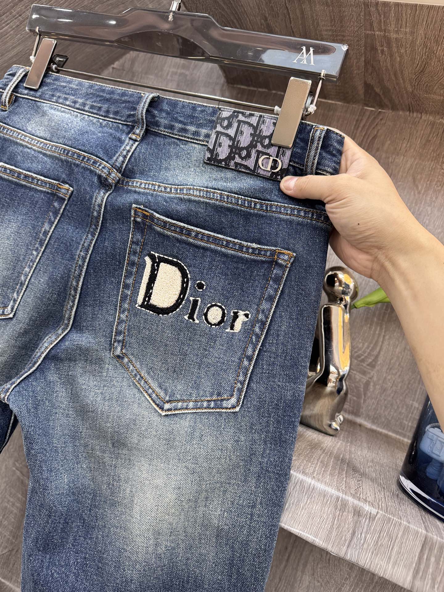 DIOR迪澳😘秋冬26👖新品牛仔裤 进口订制面料🆕柔软亲肤面料 颜色超级漂亮 奢华独家五皮牌 工艺+洗水外贸📝品质感细节
