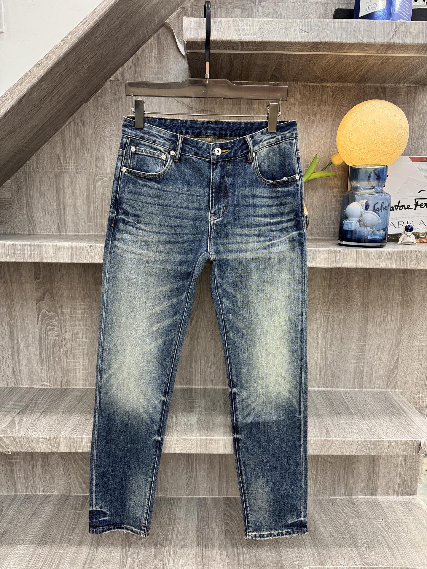 DIOR迪澳😘秋冬26👖新品牛仔裤 进口订制面料🆕柔软亲肤面料 颜色超级漂亮 奢华独家五皮牌 工艺+洗水外贸📝品质感细节