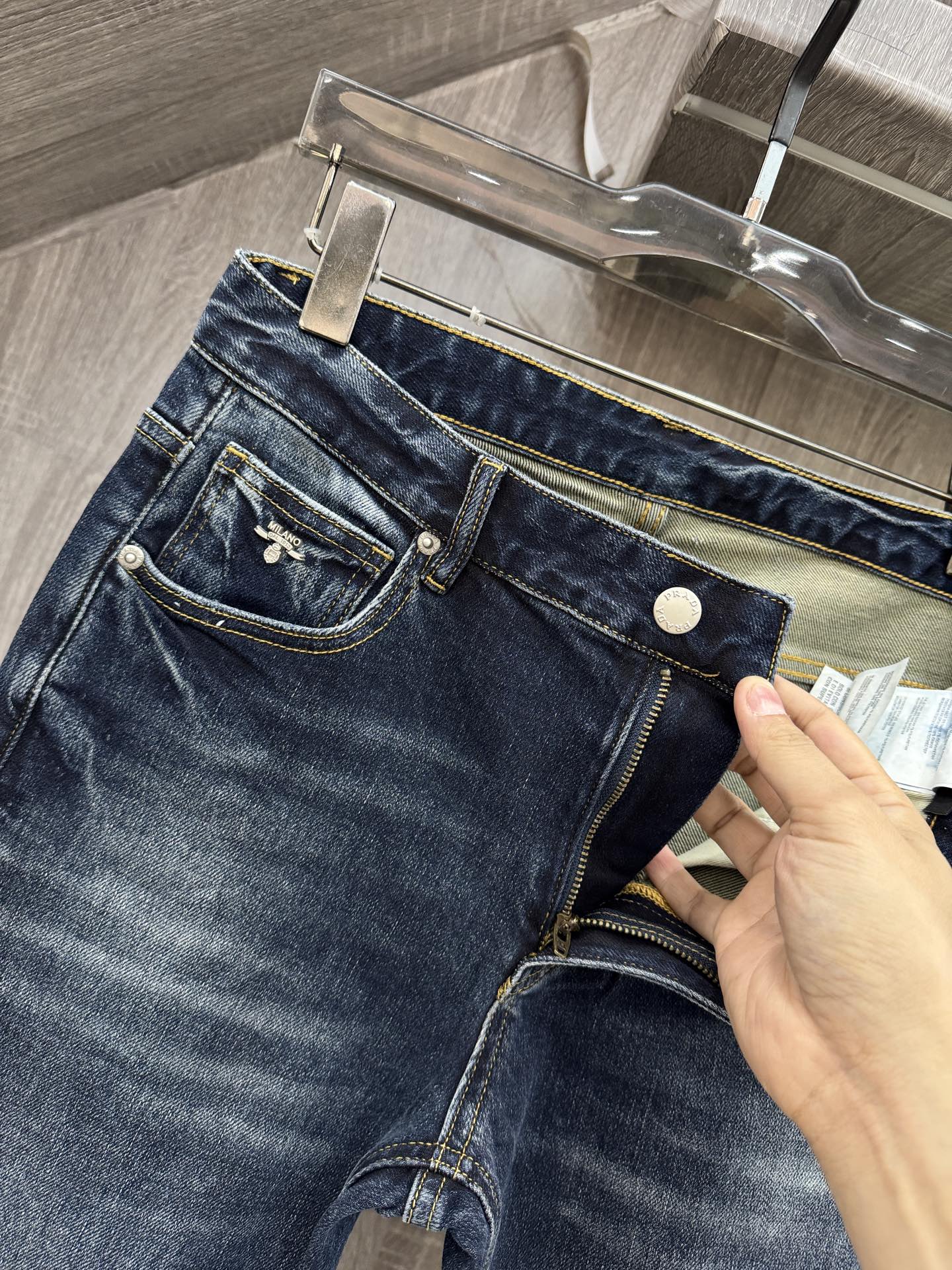 PRAD普拉哒😘秋冬26👖深绽蓝洗水 新品牛仔裤 专柜原版代购品质 🆕颜色超级漂亮 奢华独家五皮牌 工艺+洗水外贸📝品质