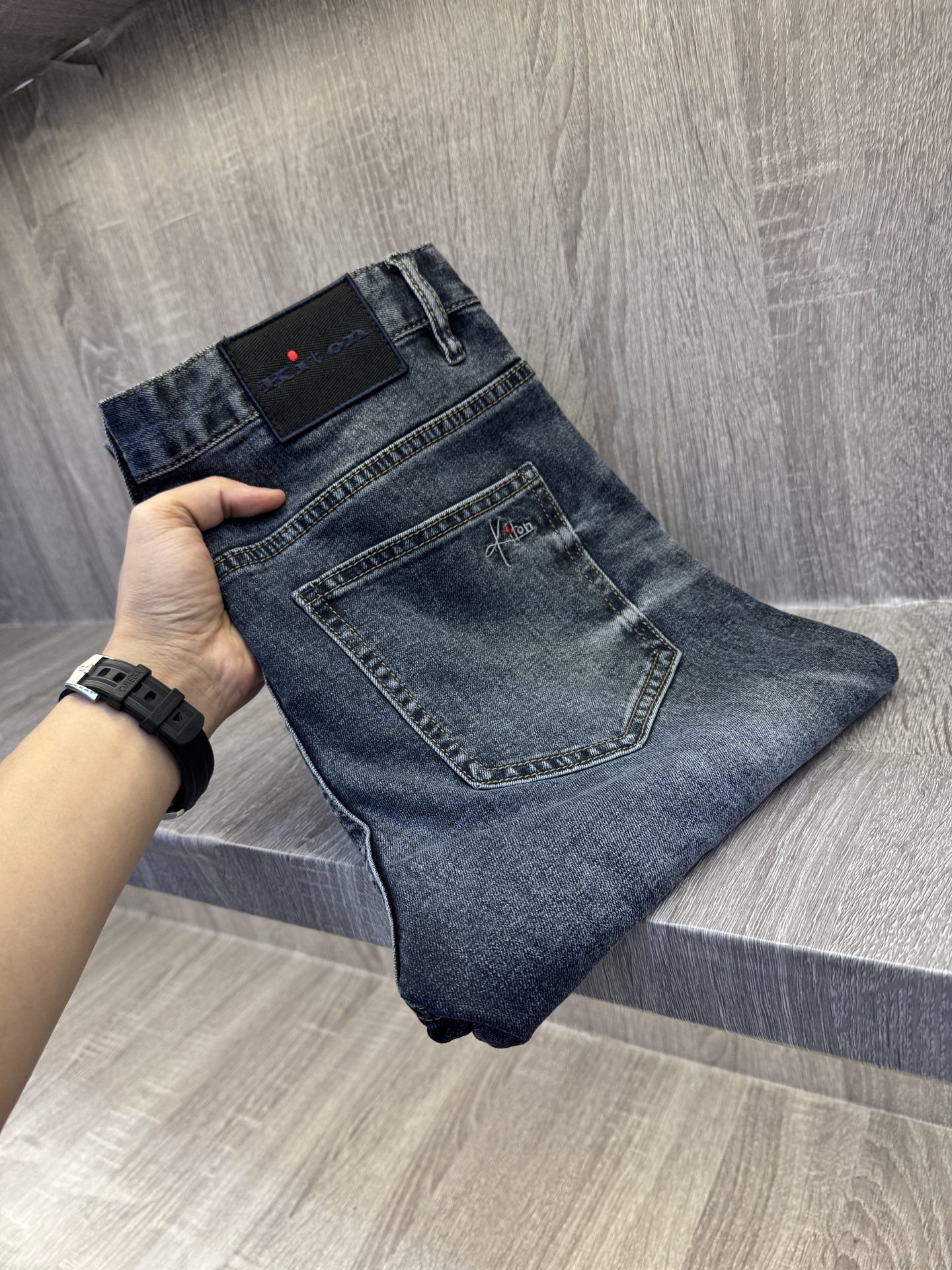 men-clothes.214246 men-clothes.214246
