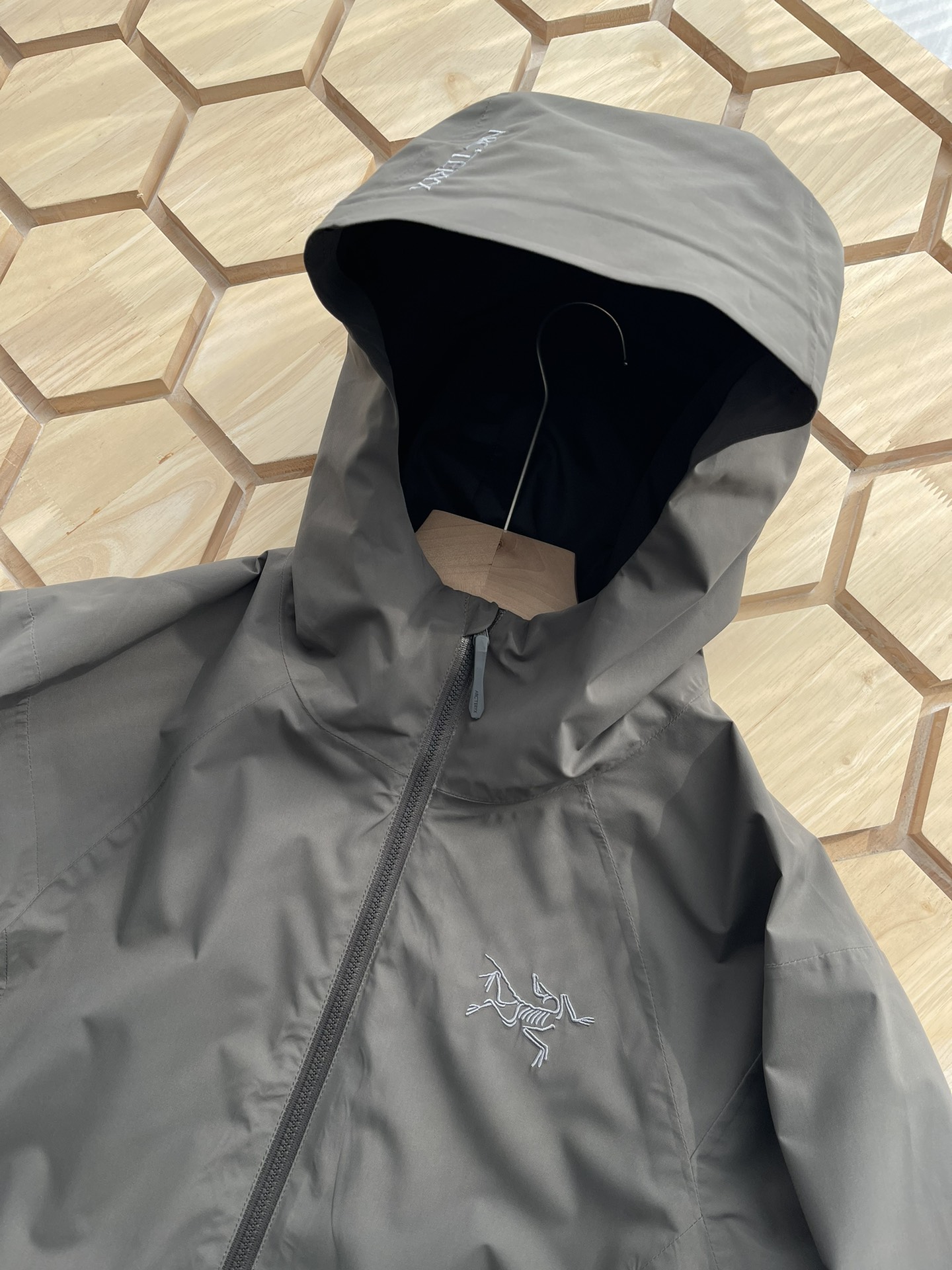 Arc’teryx Clothing Coats & Jackets Black Green Grey Splicing Hooded Top