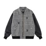 The new P300LV 25SS British elegant leather collection features a leather and wool blend blouse that demonstrates the elegant modern style of British dude dog walkers inspired by this series. Playful lv dog hound pattern jacquard. Integrate dog head and lv logo into the graphic gradient pattern M L XL XXL 1 The new P300LV 25SS British elegant leather collection features a leather and wool blend blouse that demonstrates the elegant modern style of British dude dog walkers inspired by this series. Playful lv dog hound pattern jacquard. Integrate dog head and lv logo into the graphic gradient pattern M L XL XXL