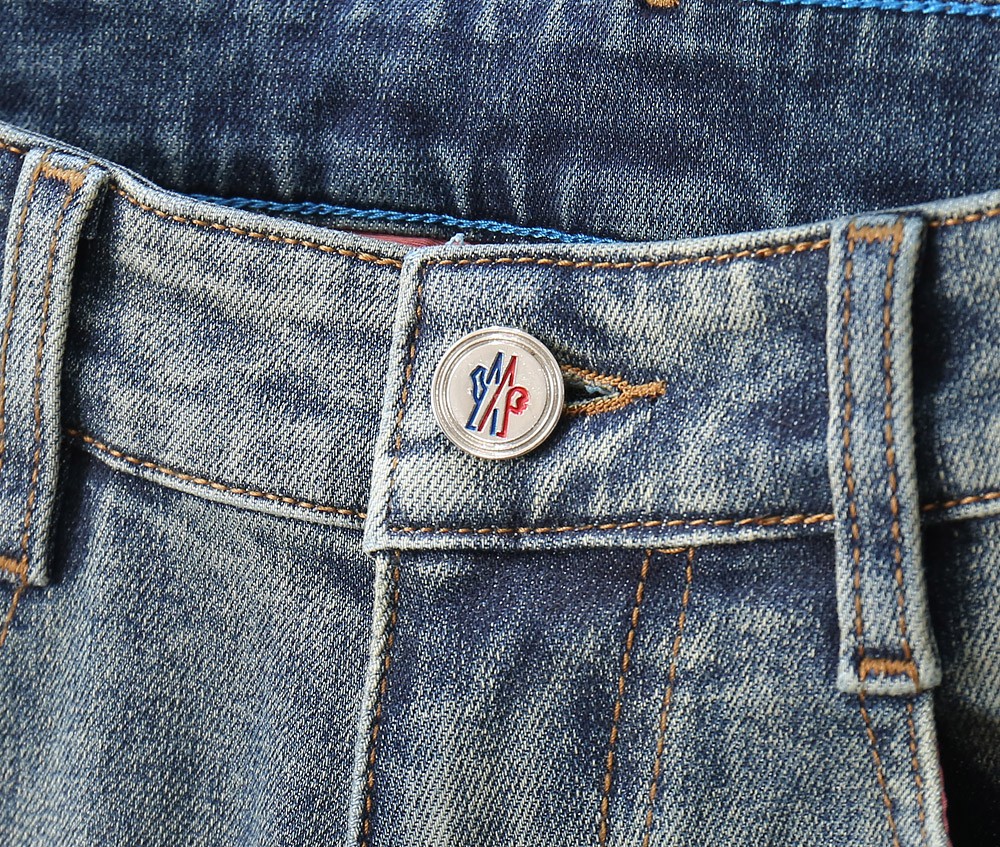 aa.jpg