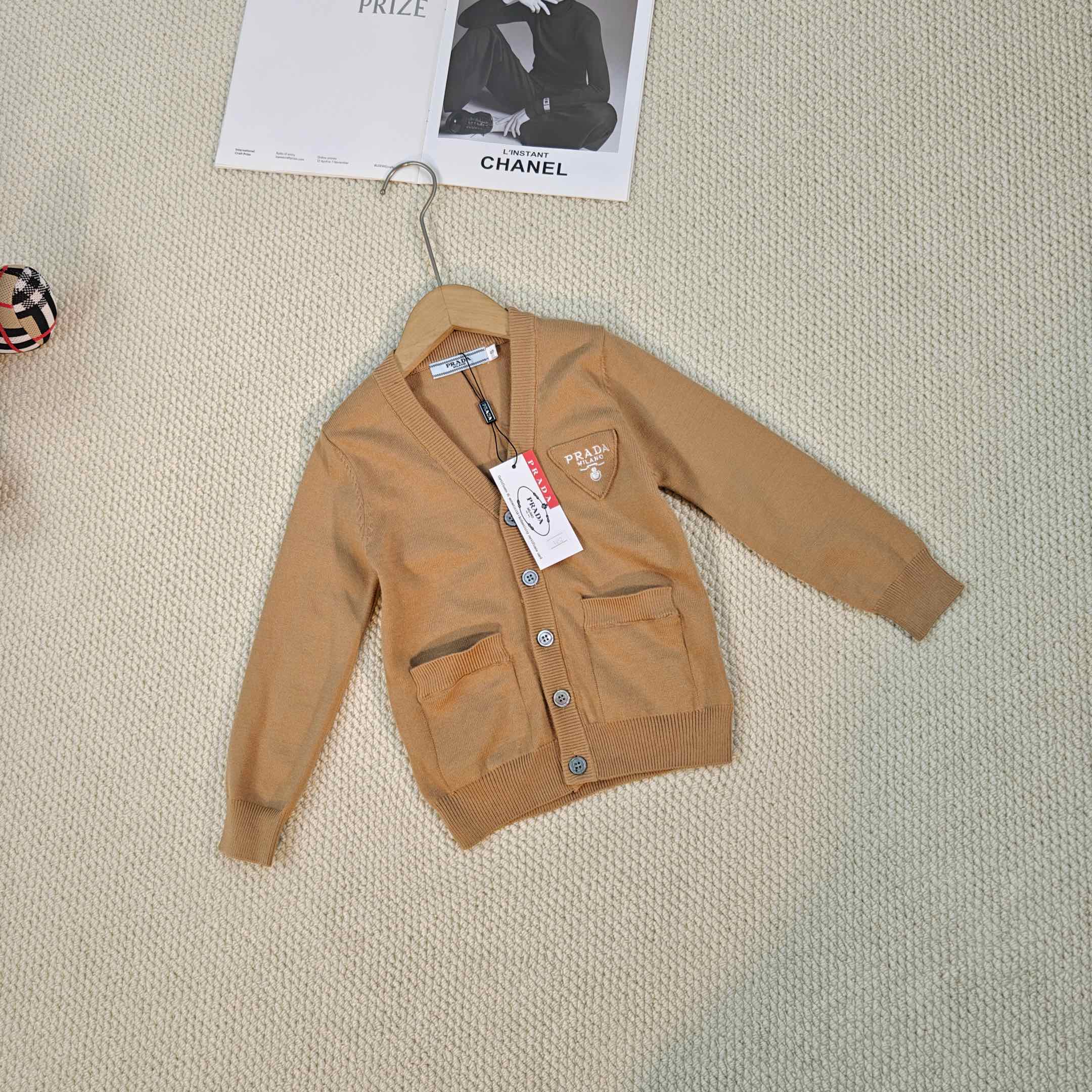 2024s P-House Introduces Soft Children’s Knit Shirts with Insulation, Code: 100-150 #158