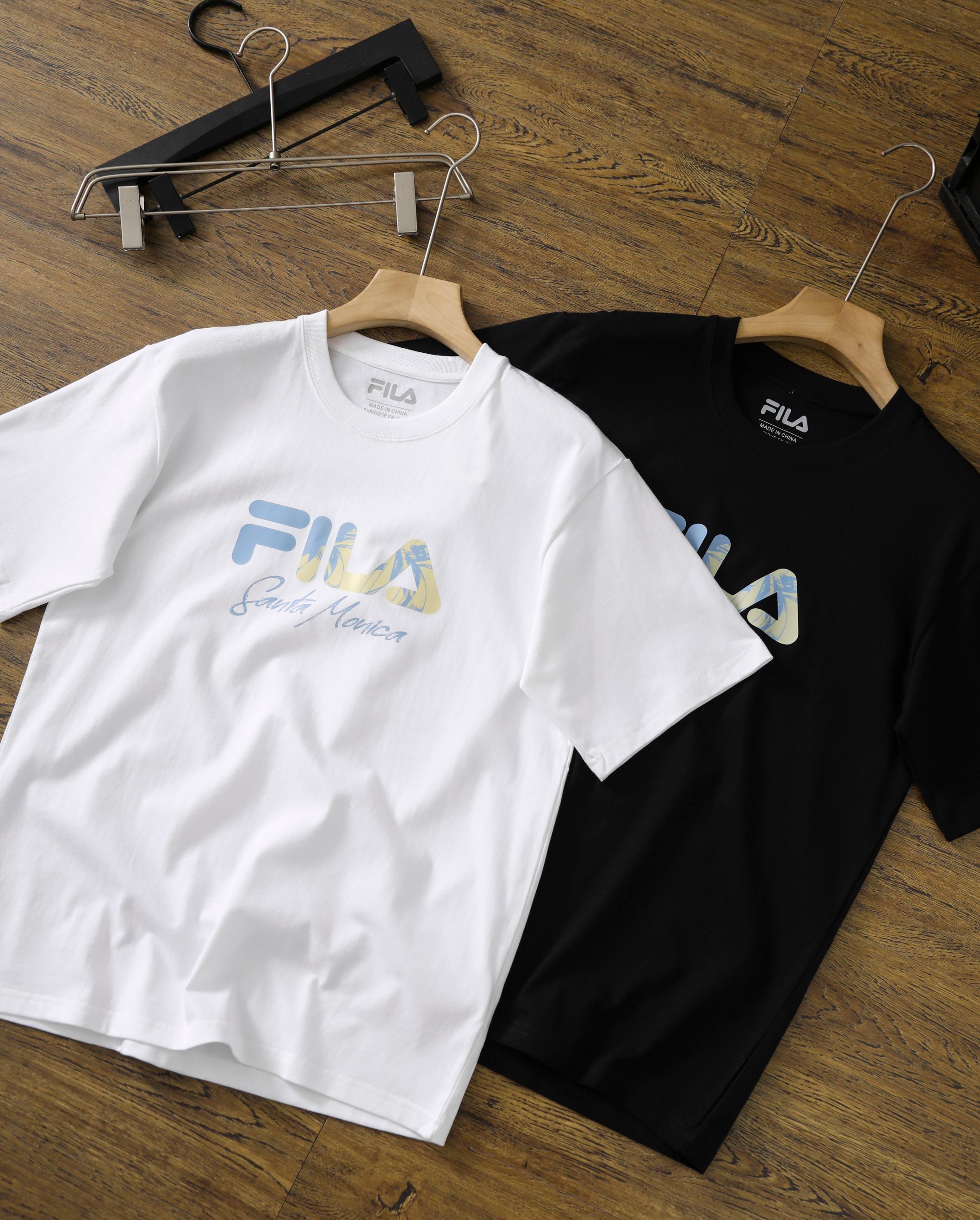 Alternative view of T-Shirt 04132