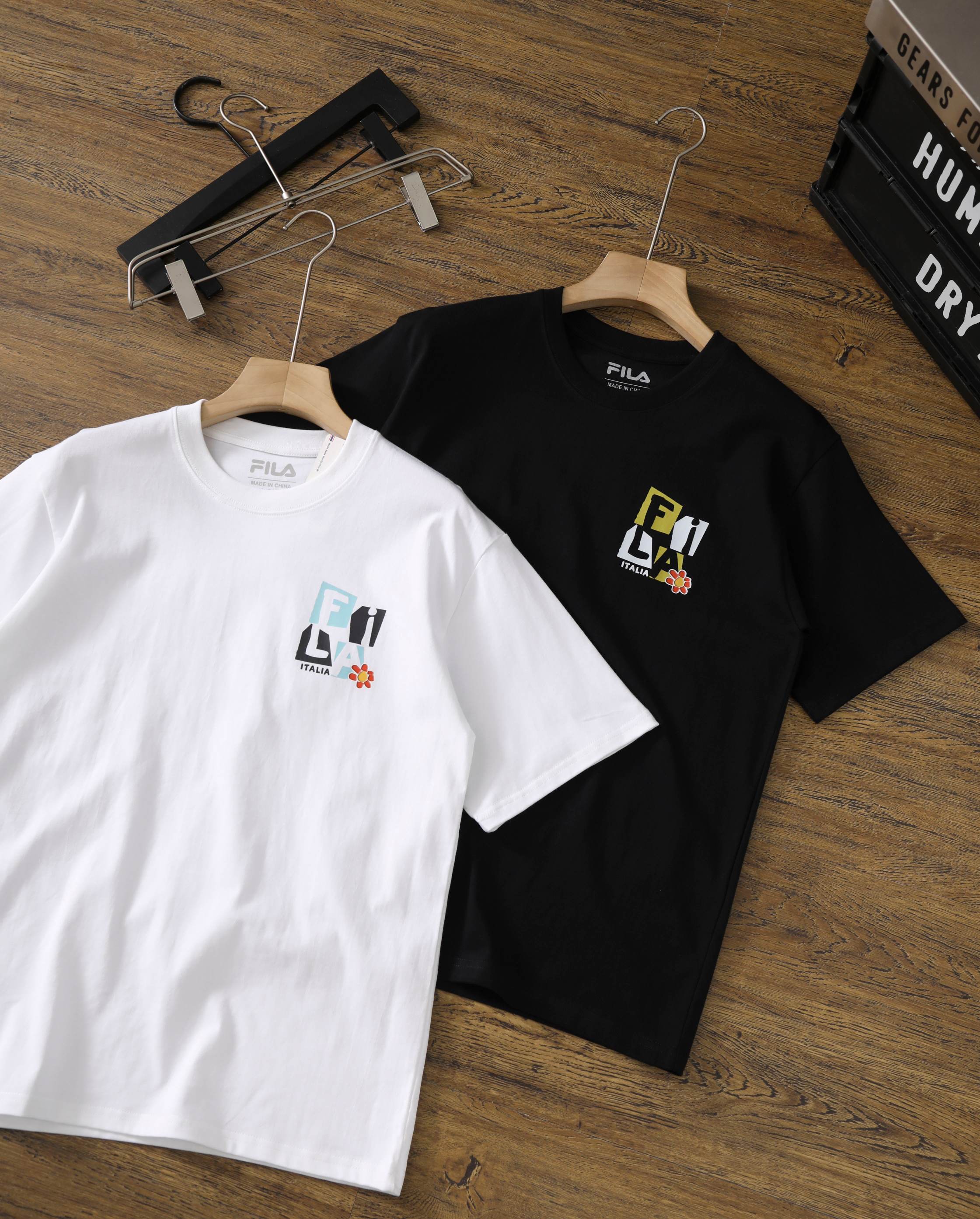 Alternative view of T-Shirt 04140