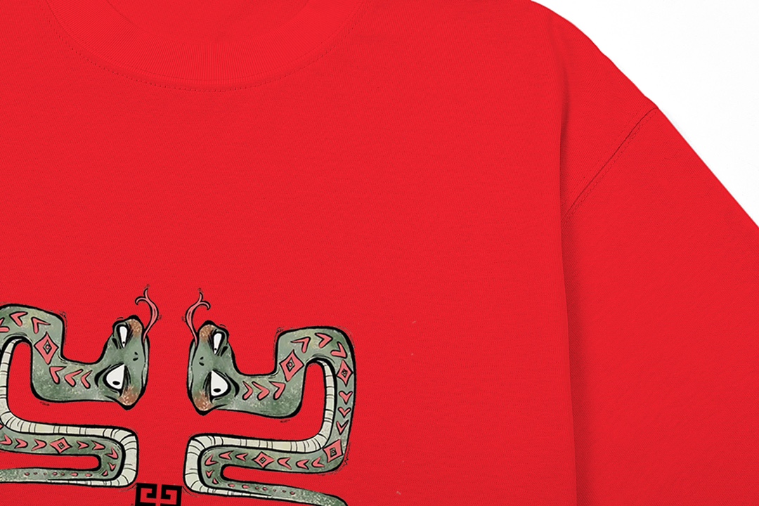 Givenchy Snake Year Limited Edition Logo Print Short Sleeve T-Shirt 5 i1734193731 4106 6