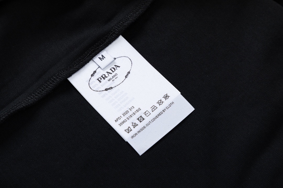 Prada Men's Black Cotton T-Shirt with Sleeve Logo and Triangle Patch 7 i1734620174 2679 6