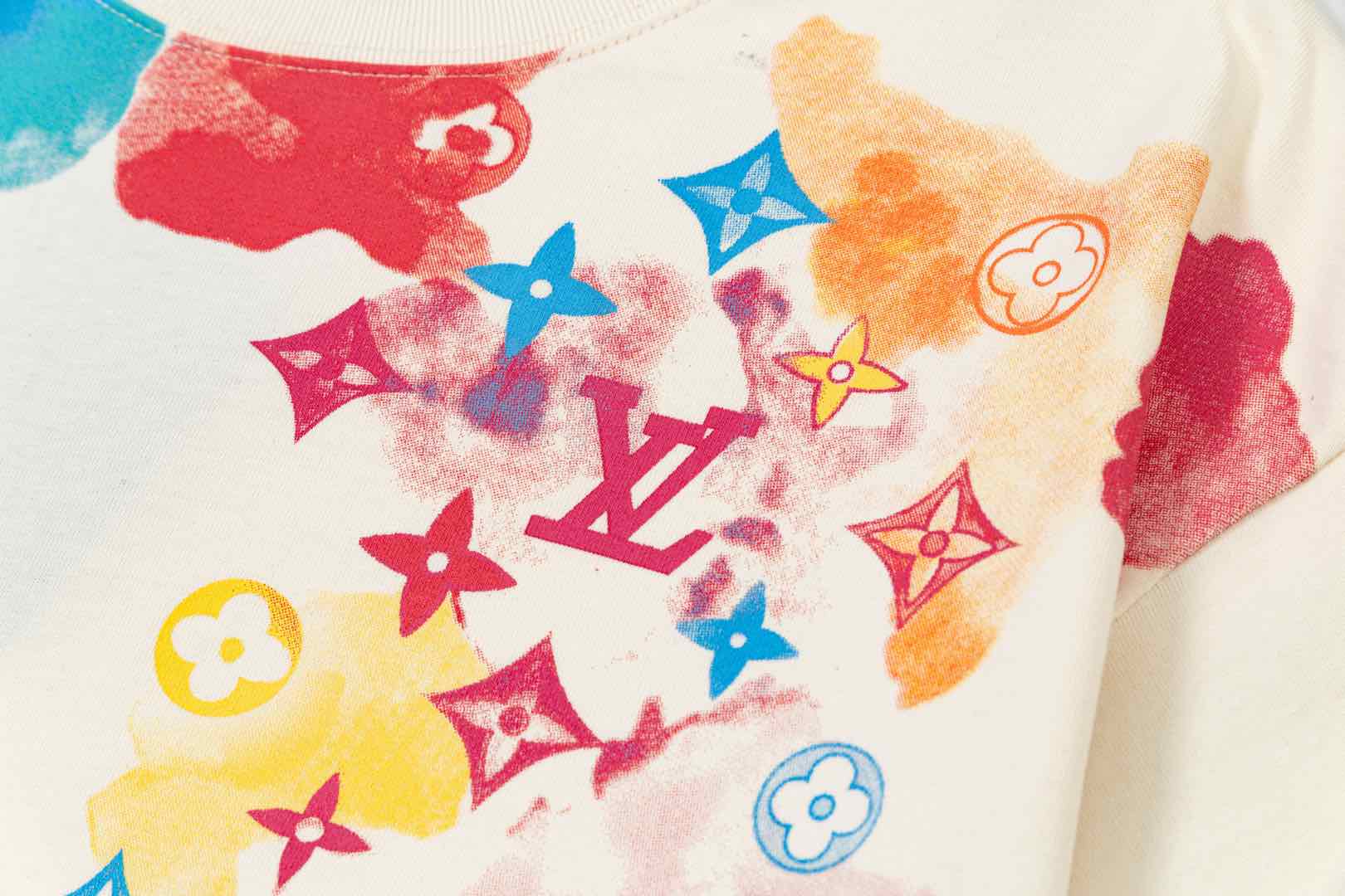 Louis Vuitton Multicolor Monogram Print T-Shirt, Unisex, Short Sleeve 6 i1735456789154 8398 0 6