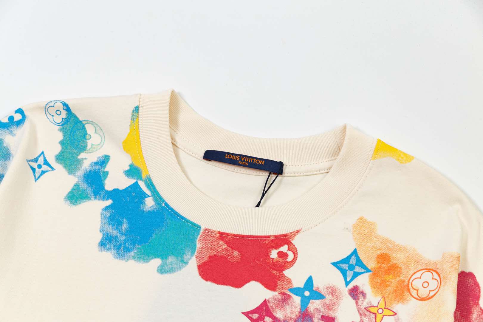 Louis Vuitton Multicolor Monogram Print T-Shirt, Unisex, Short Sleeve 3 i1735456789241 3801 0 1