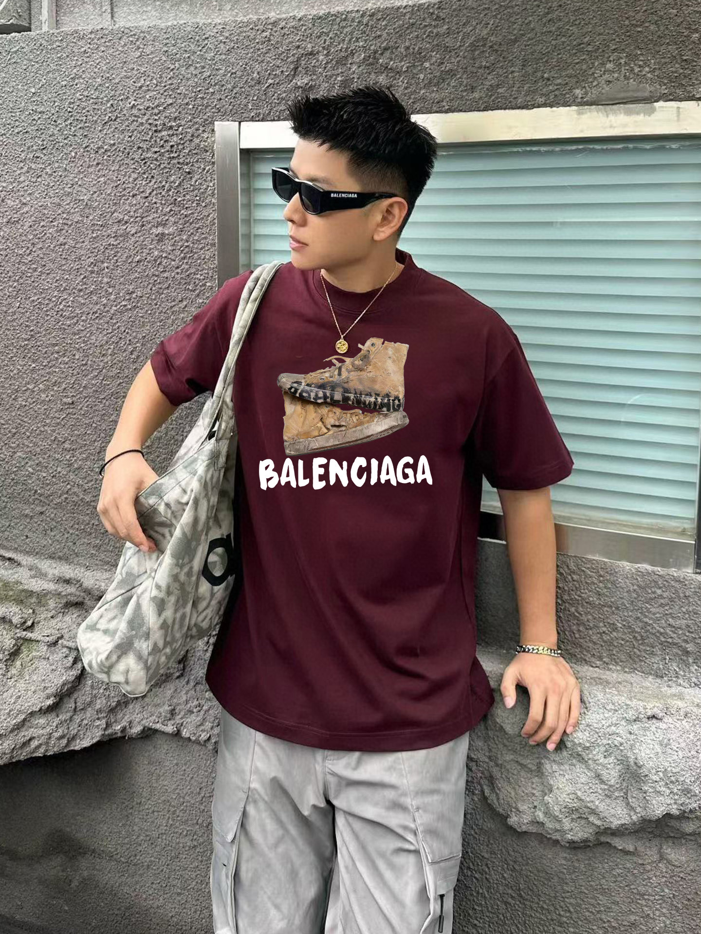 Balenciaga Vintage Shoe Print T-Shirt, Unisex Cotton Tee, Fashionable Streetwear 9 i1736932246271 4023 0 7