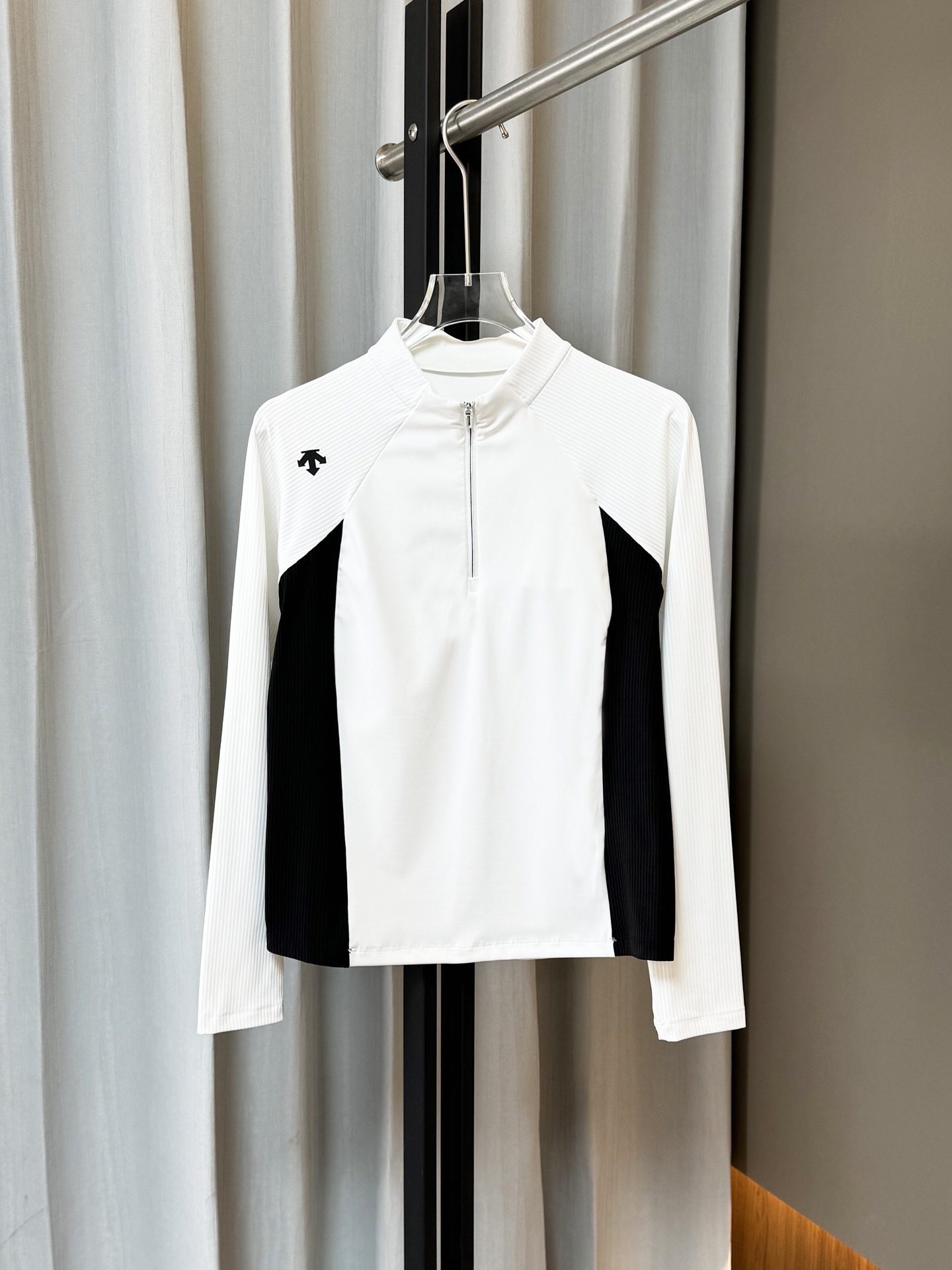 Manolo Blahnik Haute Couture Haute Couture Ready-to-Wear Clothing Dress 6