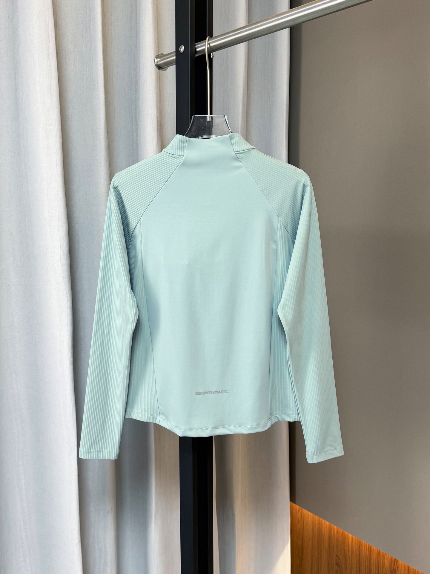 Manolo Blahnik Haute Couture Haute Couture Ready-to-Wear Clothing Dress 3