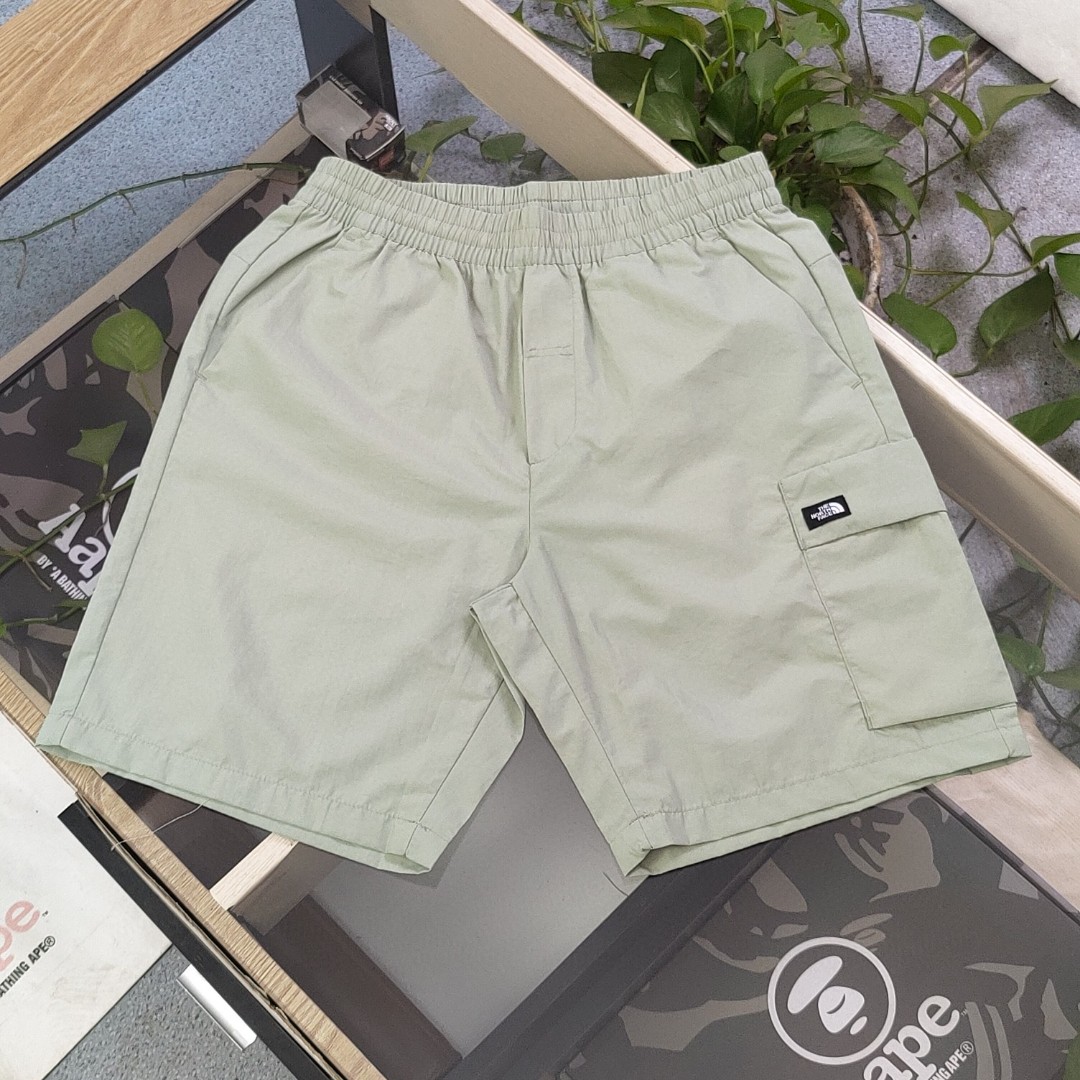 Designer 1:1 Replica
 The North Face Clothing Shorts sell Online
 Green Light Embroidery Unisex Spring/Summer Collection Casual