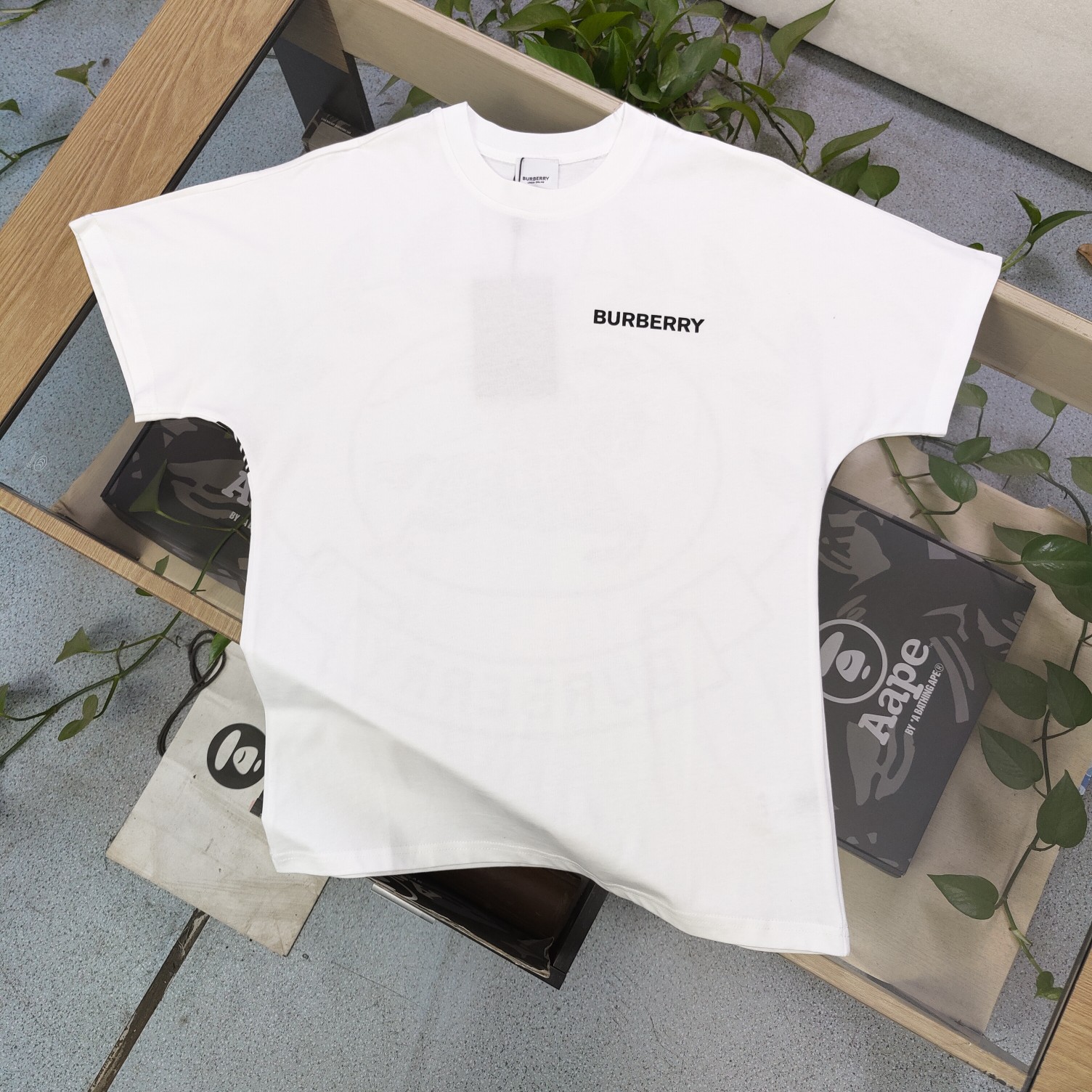 Kaufen
 Burberry Kleidung T-Shirt Gute Qualität
 Schwarz Weiß Drucken Unisex Baumwolle Kurzarm
