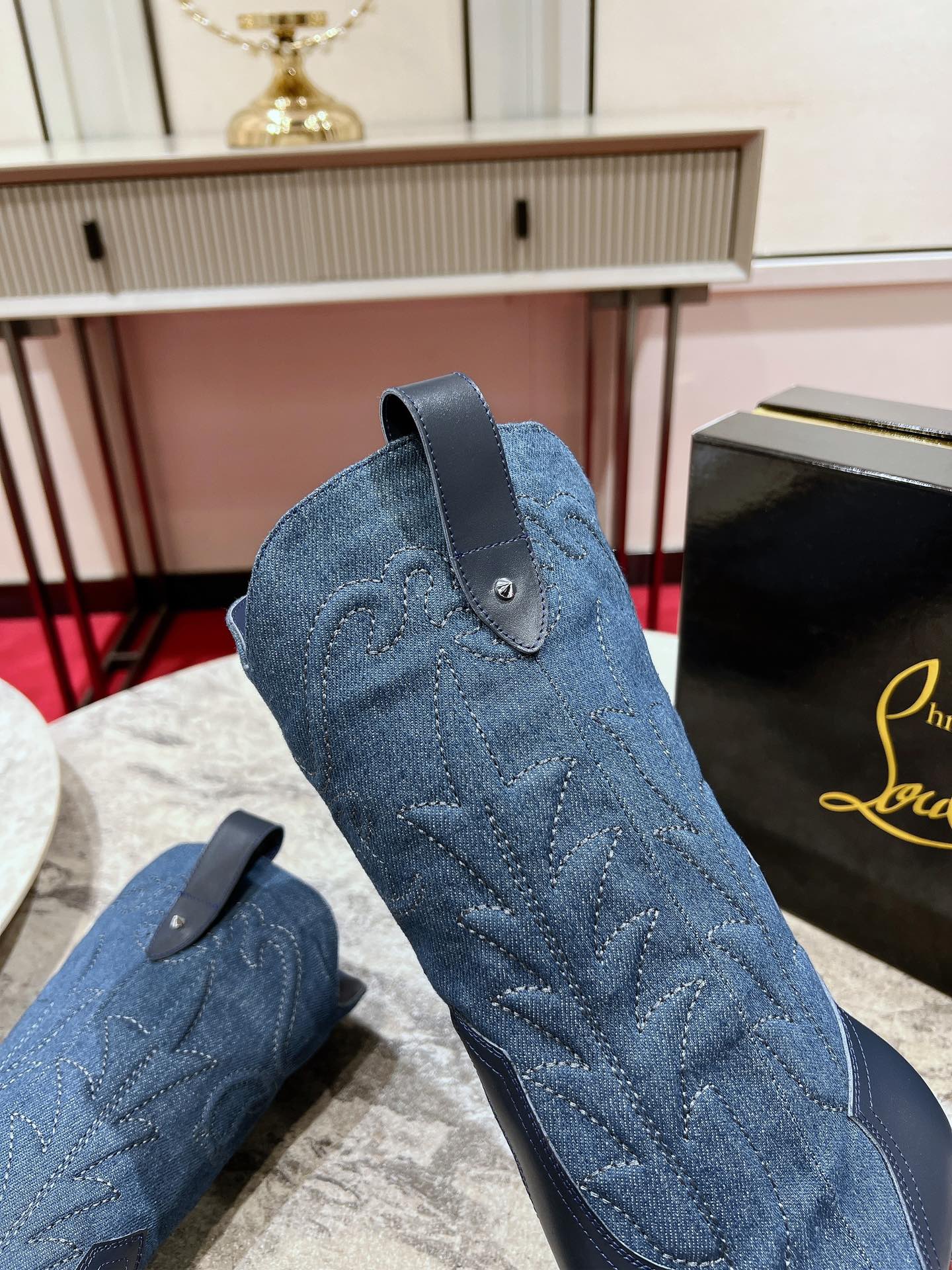 Western Style High Boots with 3D Embroidery and Handmade Details - 图片 5