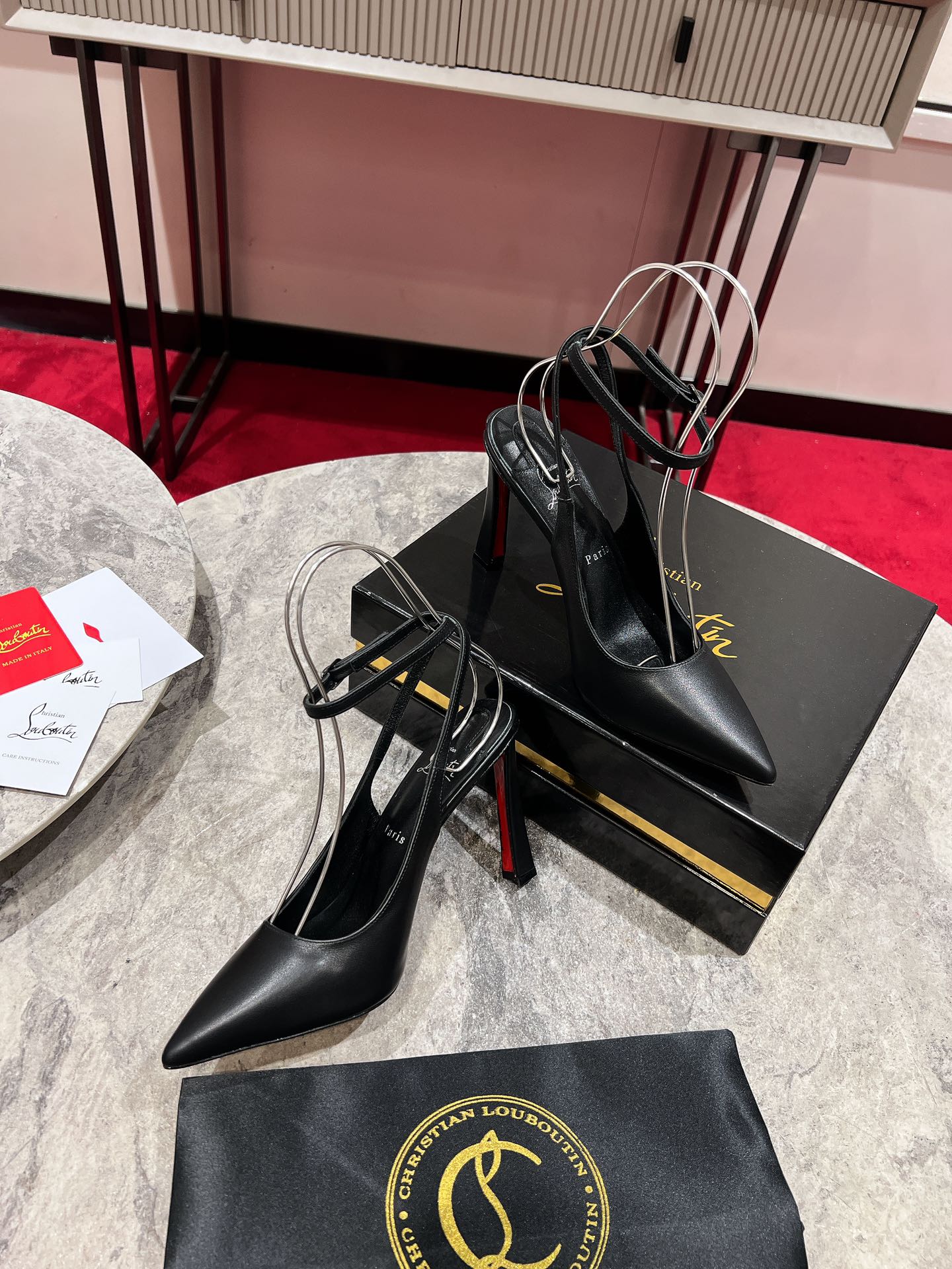 Christian Louboutin Condoraline Black Leather Pointed Toe Heels 4 i1733559475 9511 7