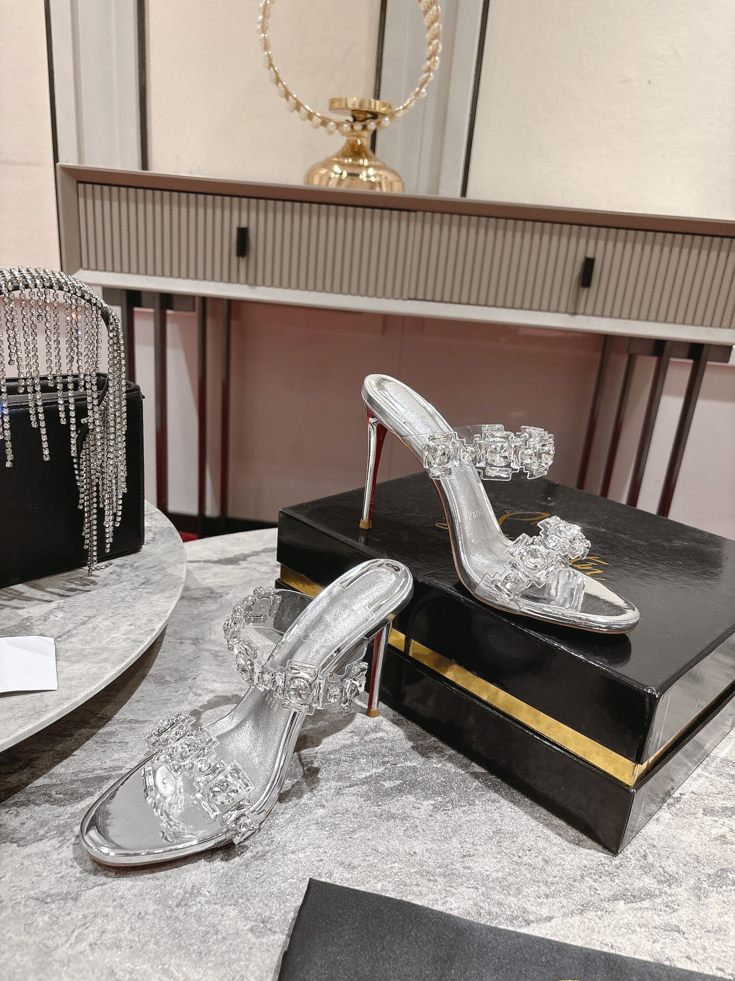 Silver Strappy Heels with Jeweled Detail in Sizes 34-43 – 10cm High - 图片 3