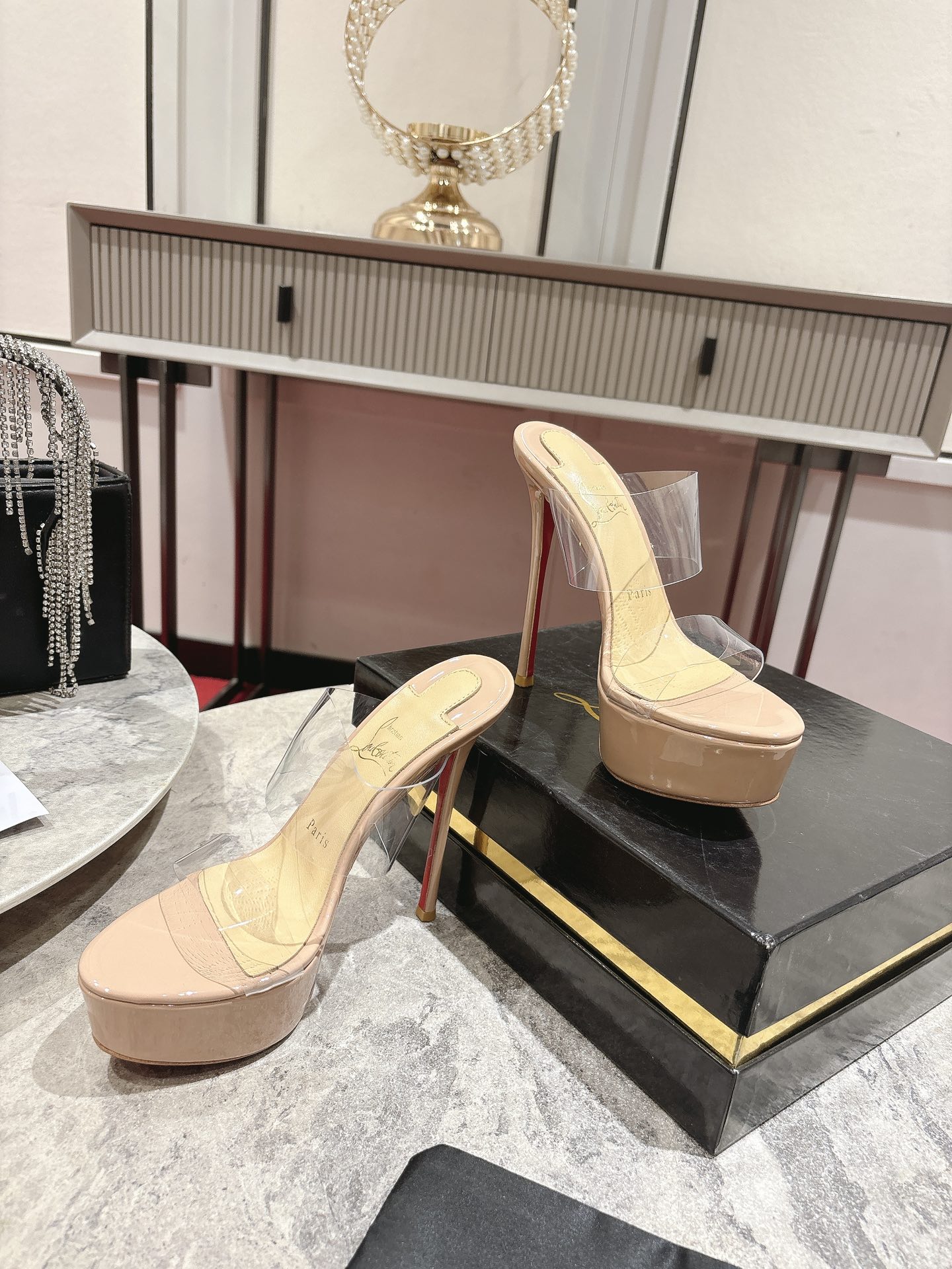 Maison Christian Louboutin Justin Nothin Alta 15cm Water Table Slippers - 图片 2