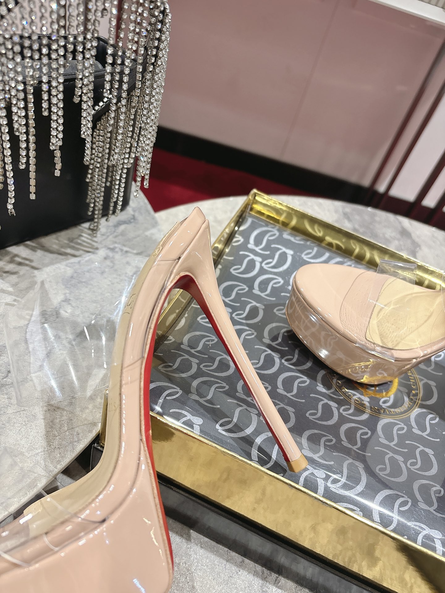 Maison Christian Louboutin Justin Nothin Alta 15cm Water Table Slippers - 图片 4