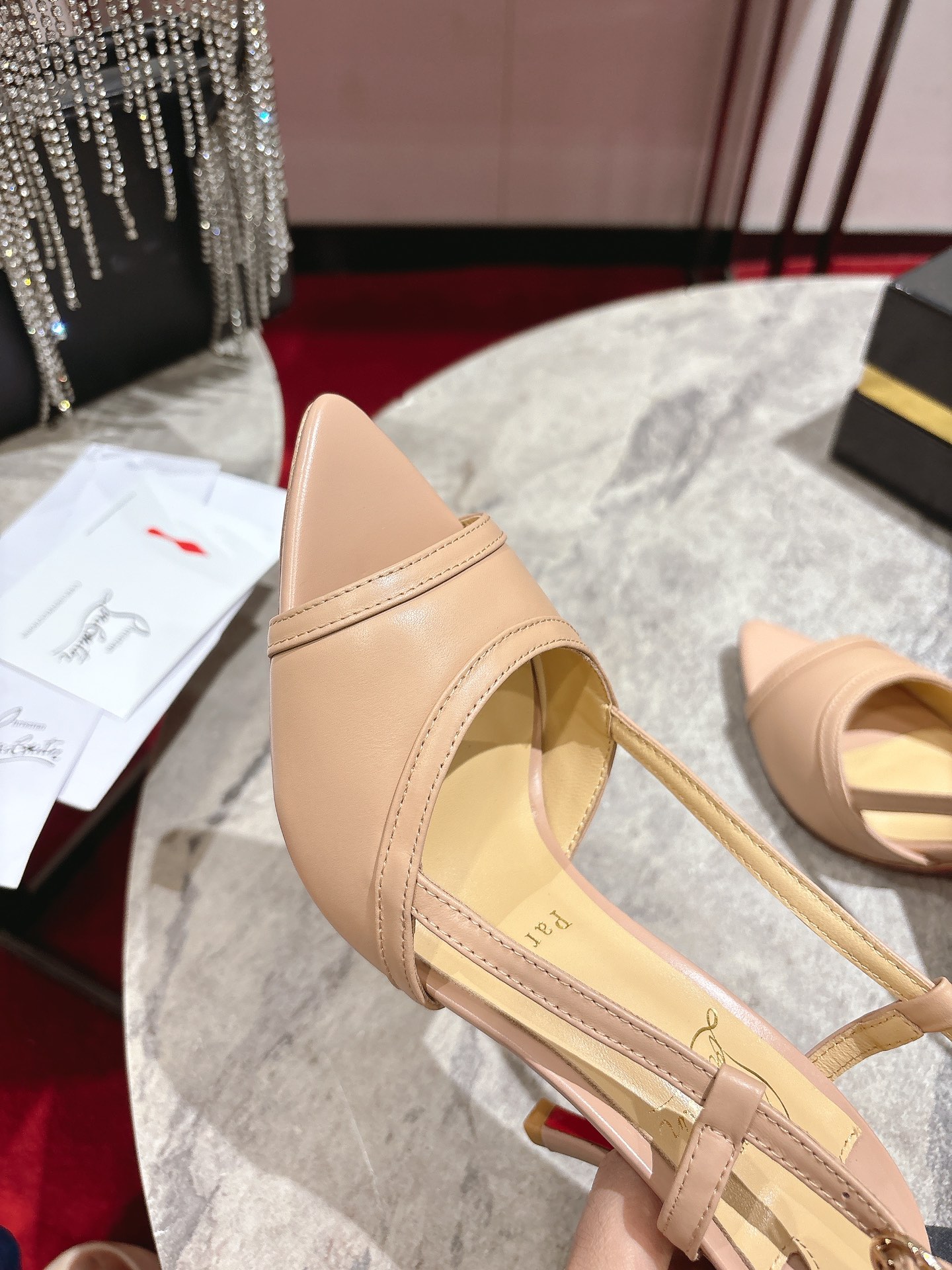 “Christian Louboutin White Calf Skin Crystal Sandals with 85mm Heel Height | Size 34-43” - 图片 7
