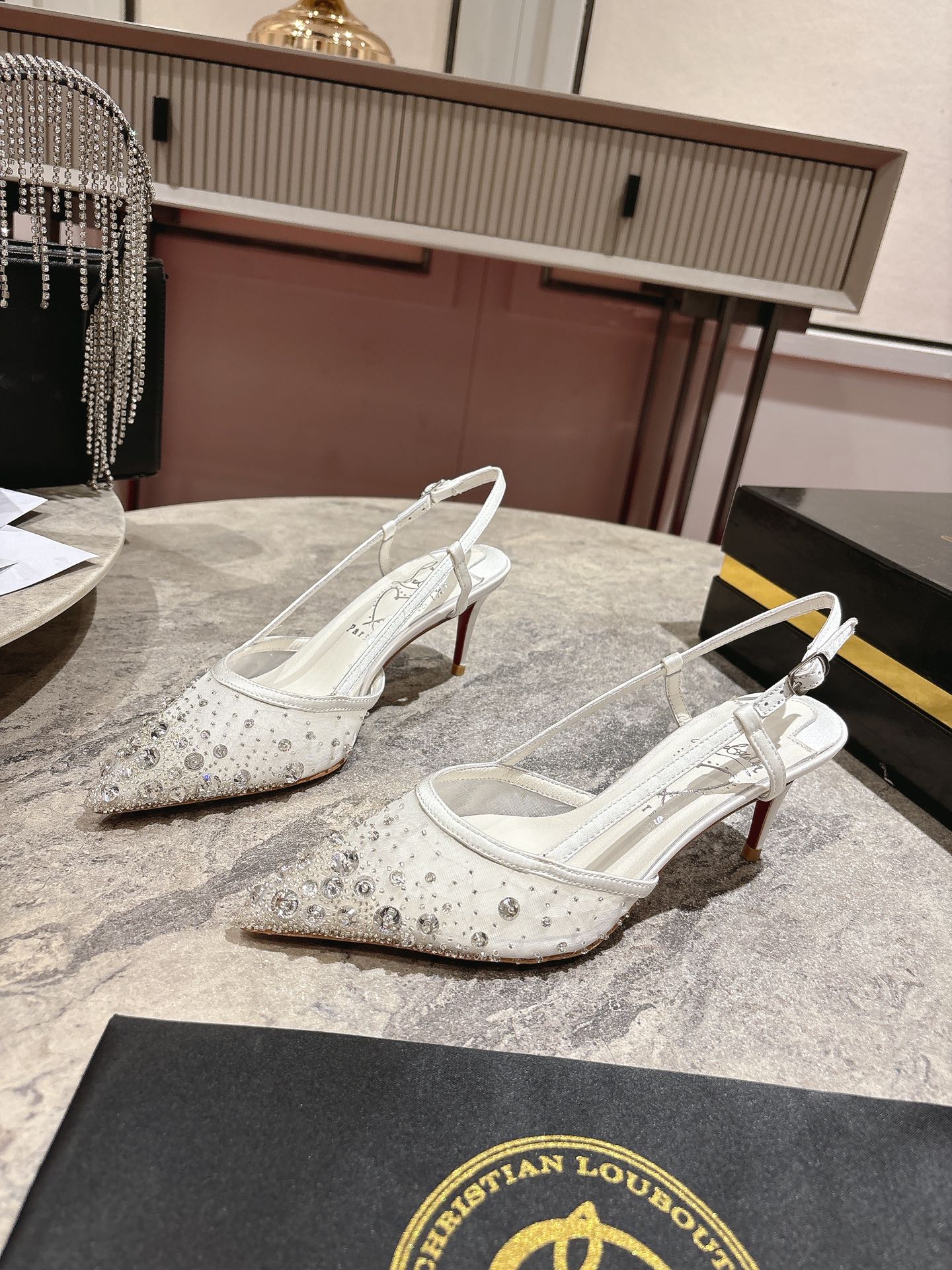 “White Almond Crystal Beaded Shoe with 65mm Heel by Christian Louboutin | Size 34-42” - 图片 3