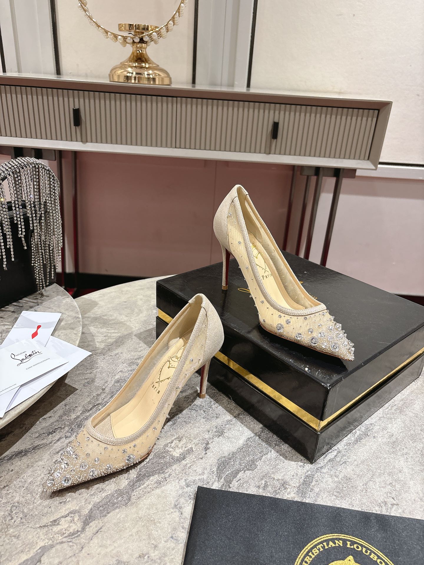 Luxury White Almond Crystal Beaded Heels by Christian Louboutin – 85mm Height | Size 34-42 – SEO-friendly title. - 图片 5